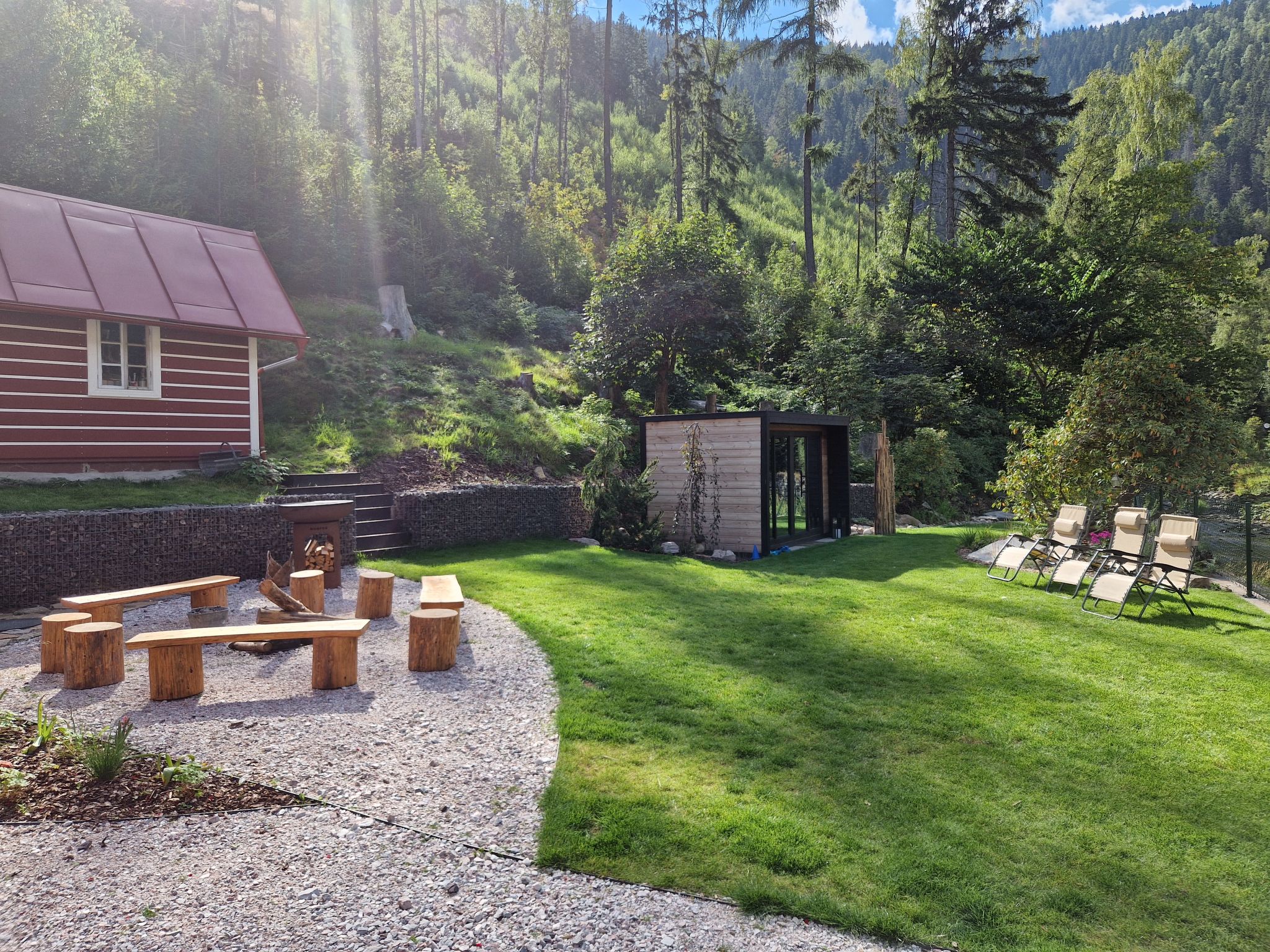 Charming Mountain Lodge & Wellness - Buiten