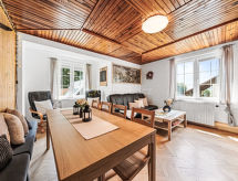 Ruim vrijstaand huis voor 15 personen bij skipiste en meer in Černý Důl - thumbnail 2