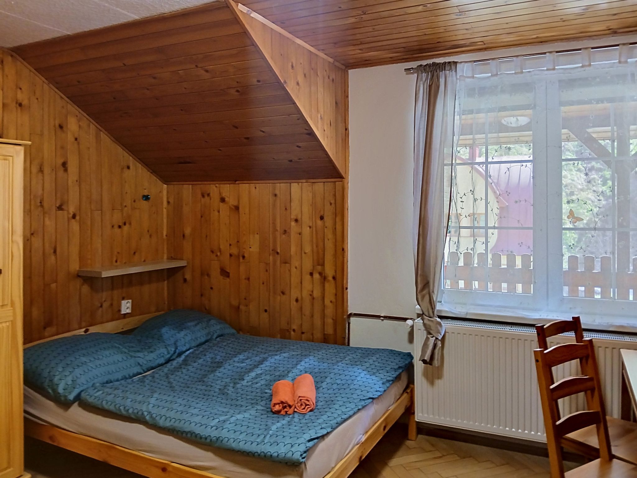 Hillside Terrace - Binnen