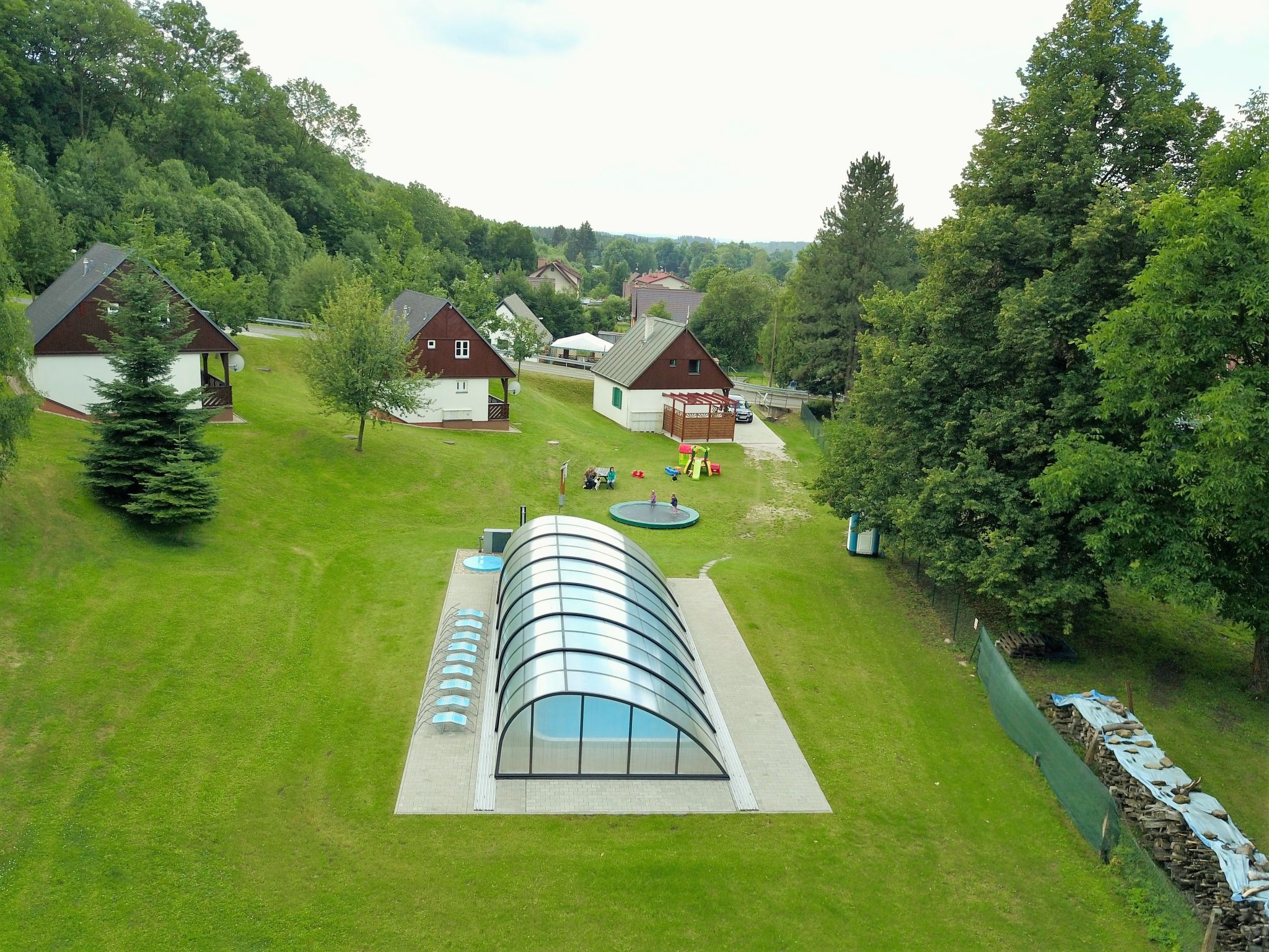 Holiday Hill 28 - Draußen