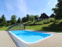 7-persoons vakantiehuis met verwarmd zwembad in Černý Důl/Čistá - thumbnail 2
