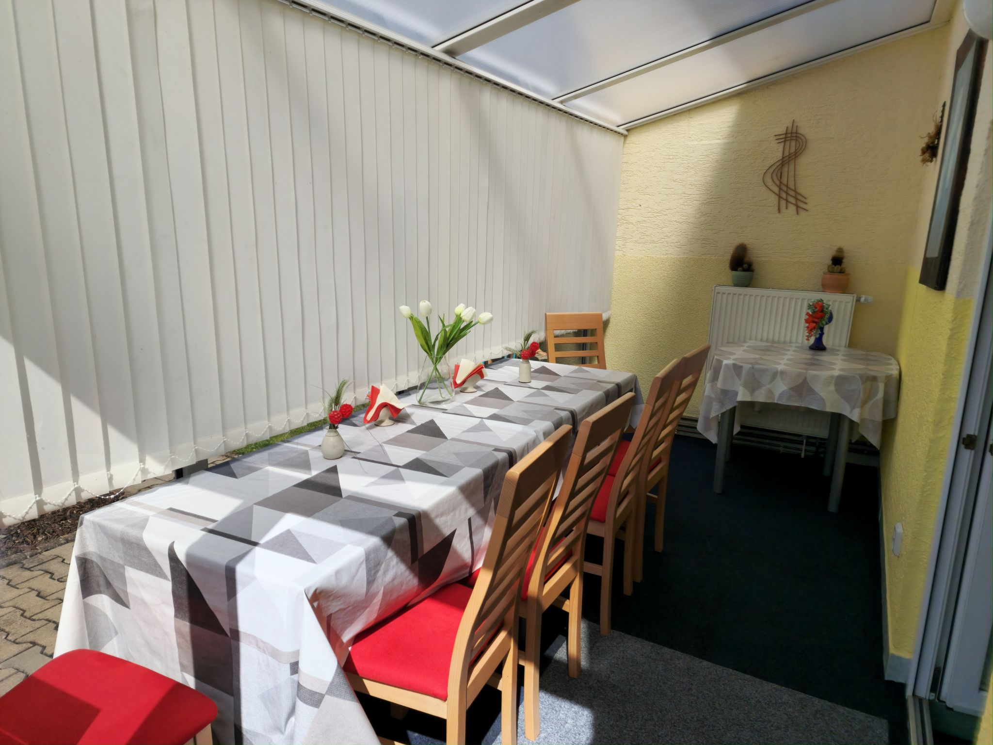 Mit Garten und Pools-Binnen