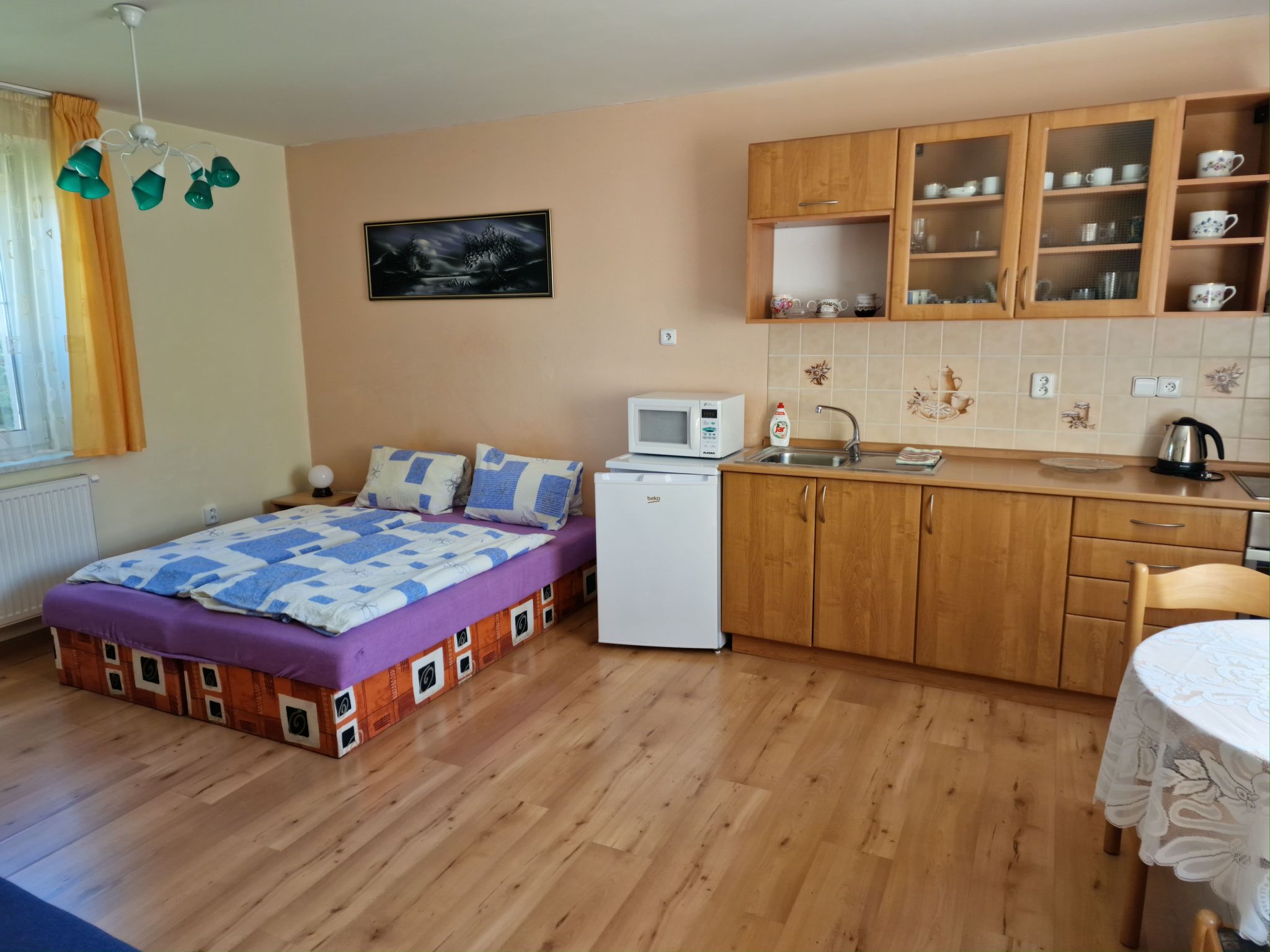 Mit Garten und Pools-Binnen