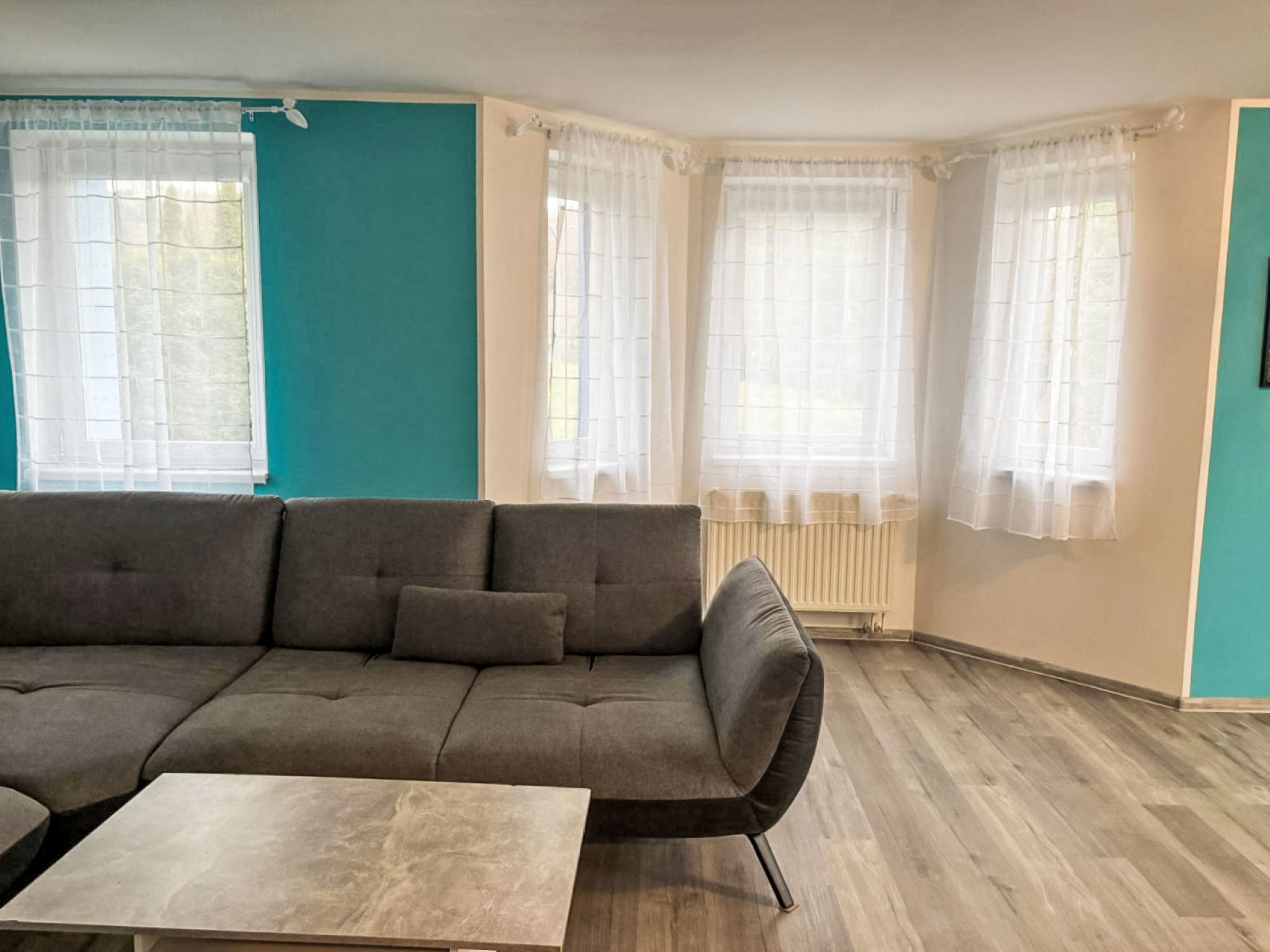 Hostyn Hills-Drinnen