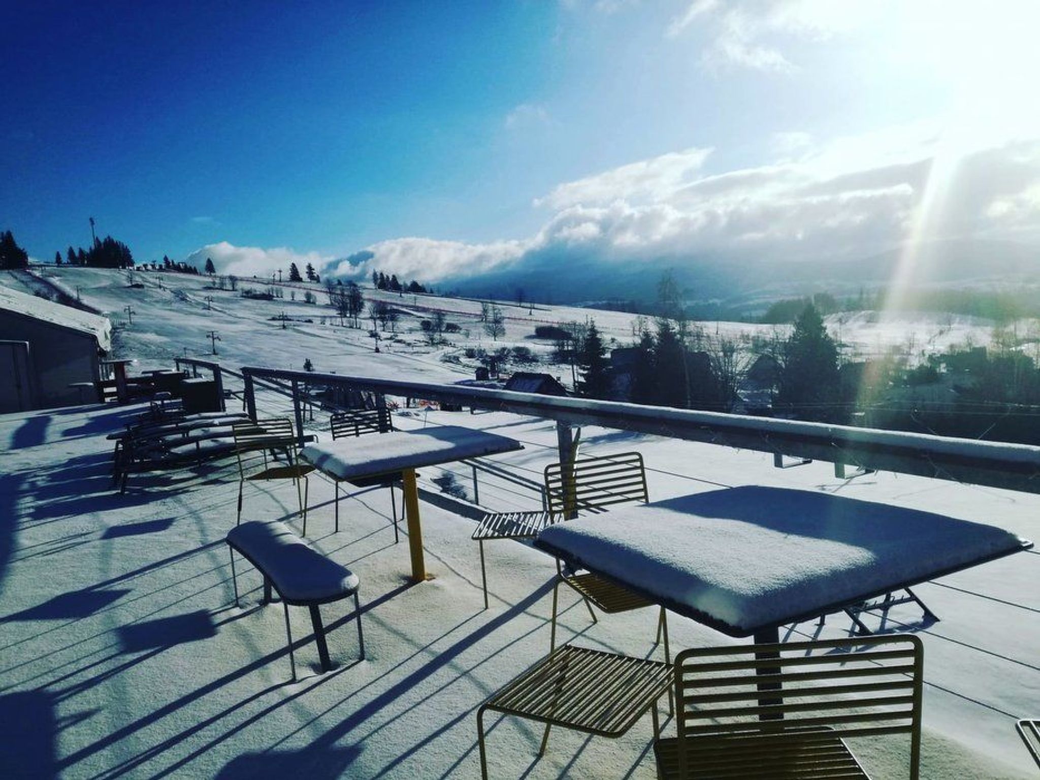 Chalet 'Chestnut cottage' in den Bergen.