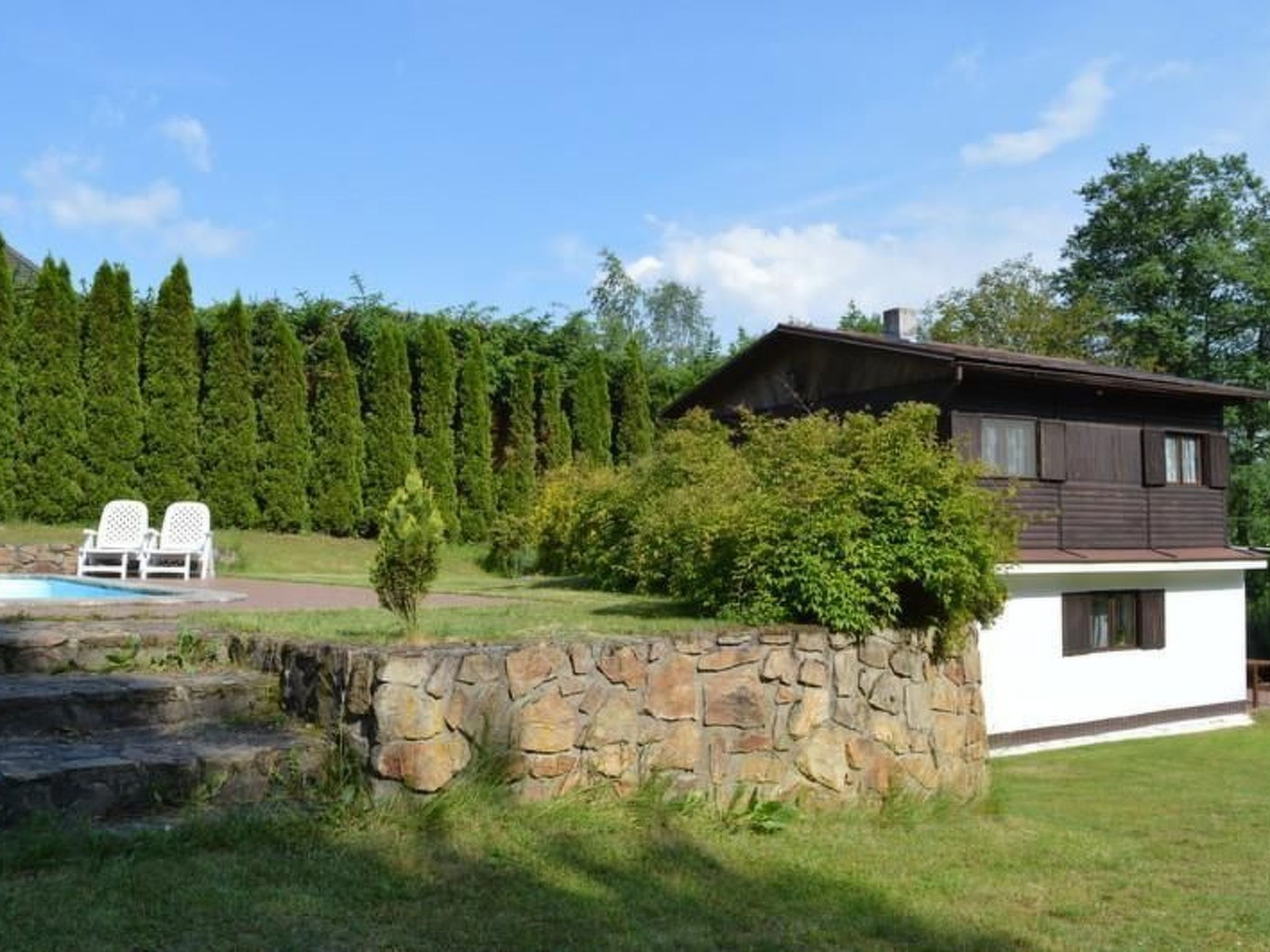 Vakantiehuis met privé zwembad in Jetetice (Tsjechië) voor 5 personen