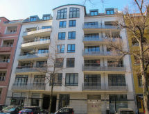 Stijlvol appartement in hartje Charlottenburg, dichtbij Kurfürstendamm - thumbnail 1
