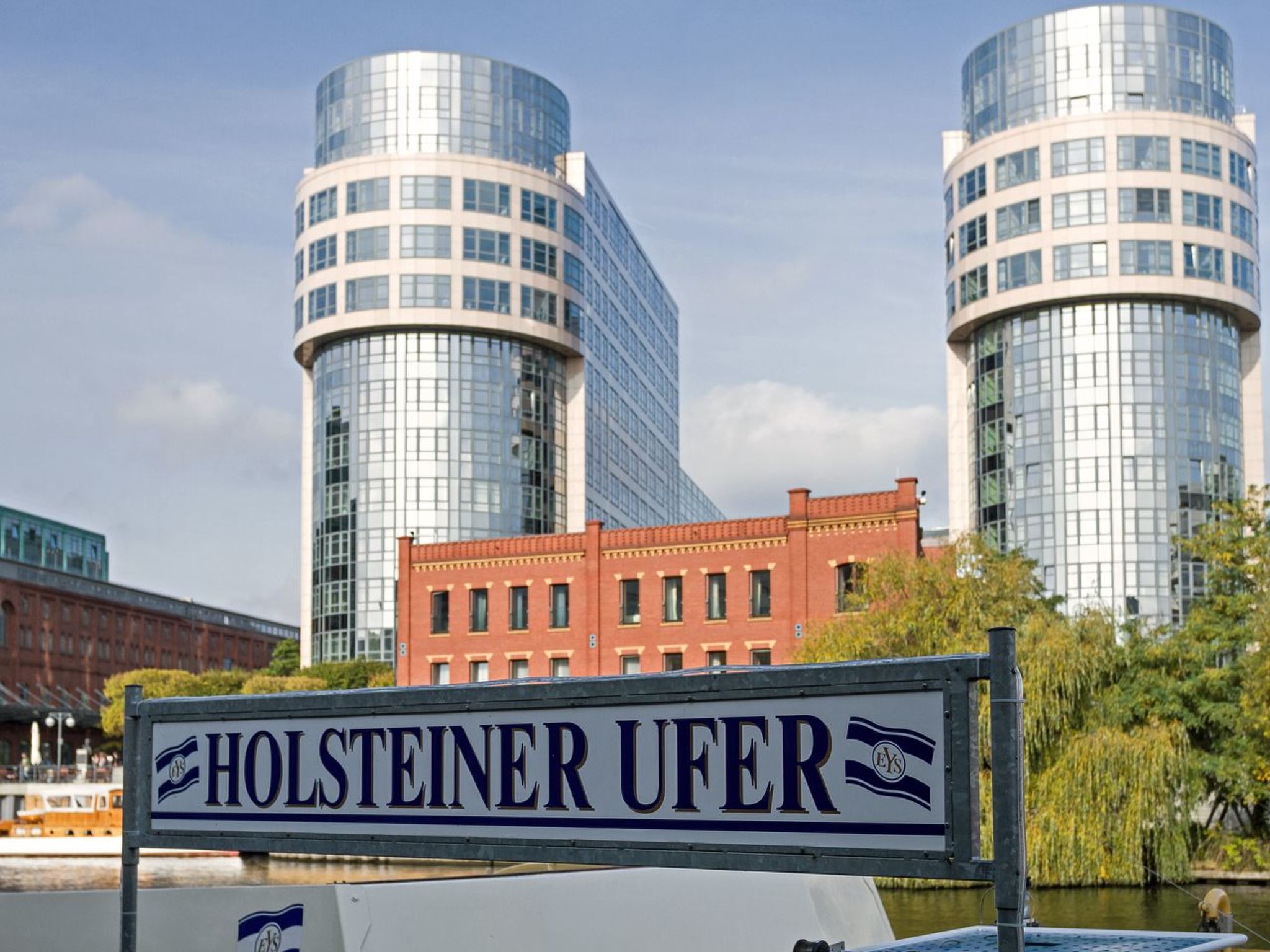 In Berliner Innenstadt, Siegessäule-Nähe-Draußen