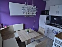 Licht appartement met balkon nabij golfbaan in Berlijn-Lichtenrade - thumbnail 6