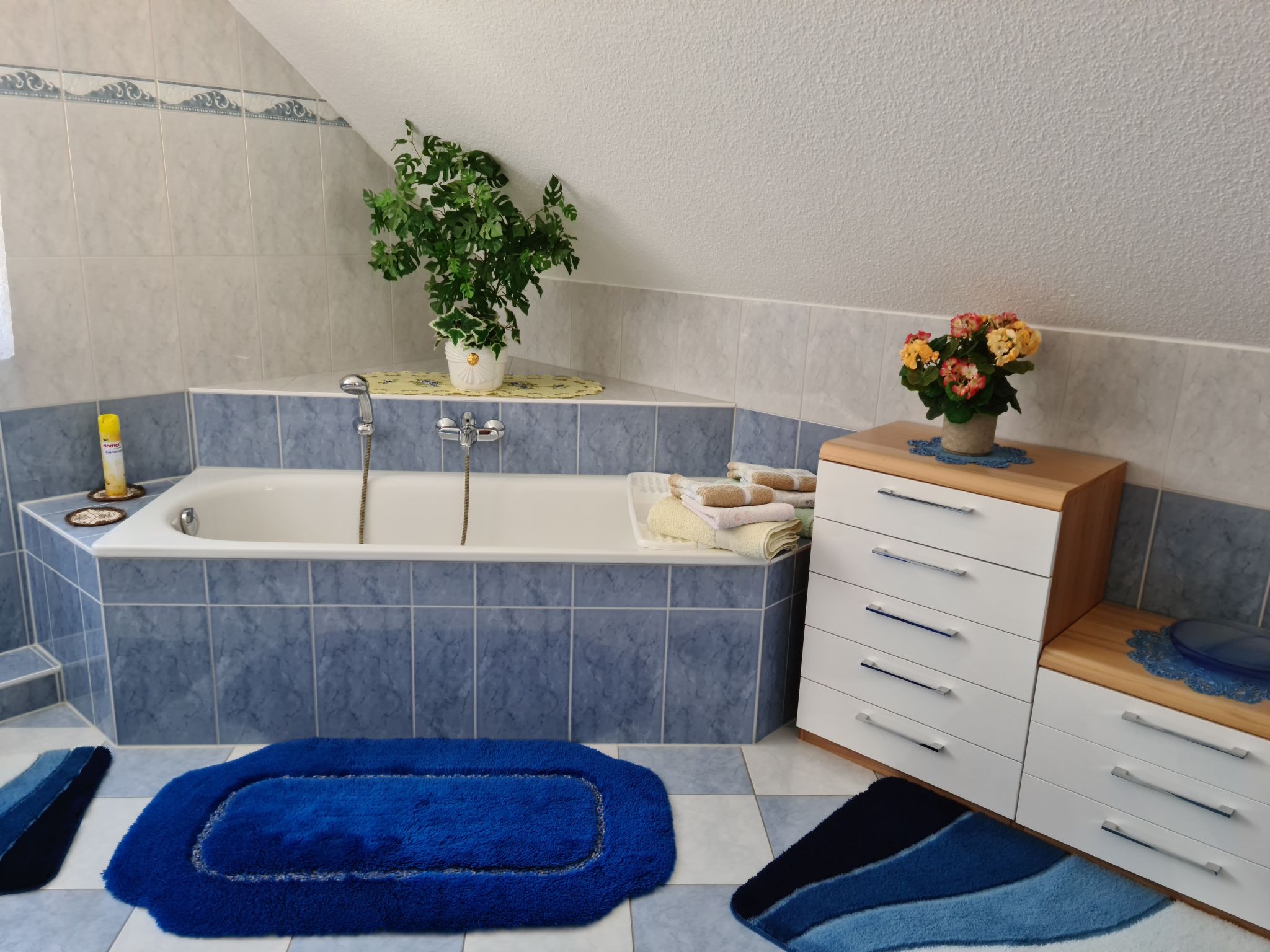 Schöne Ferienwohnung in Alt-Marzahn-Drinnen