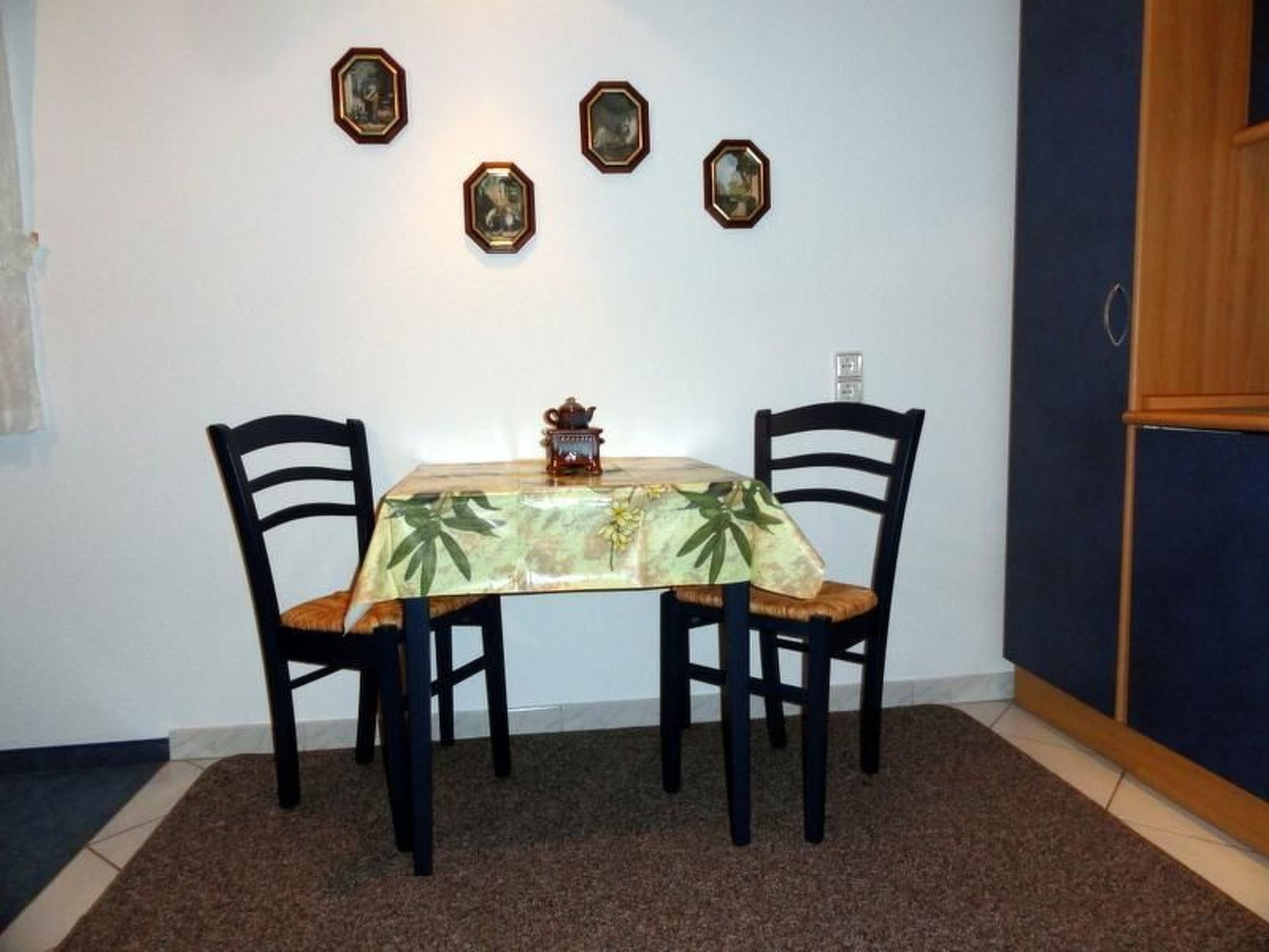 In Müggelheim mit eigener Terrasse-Drinnen