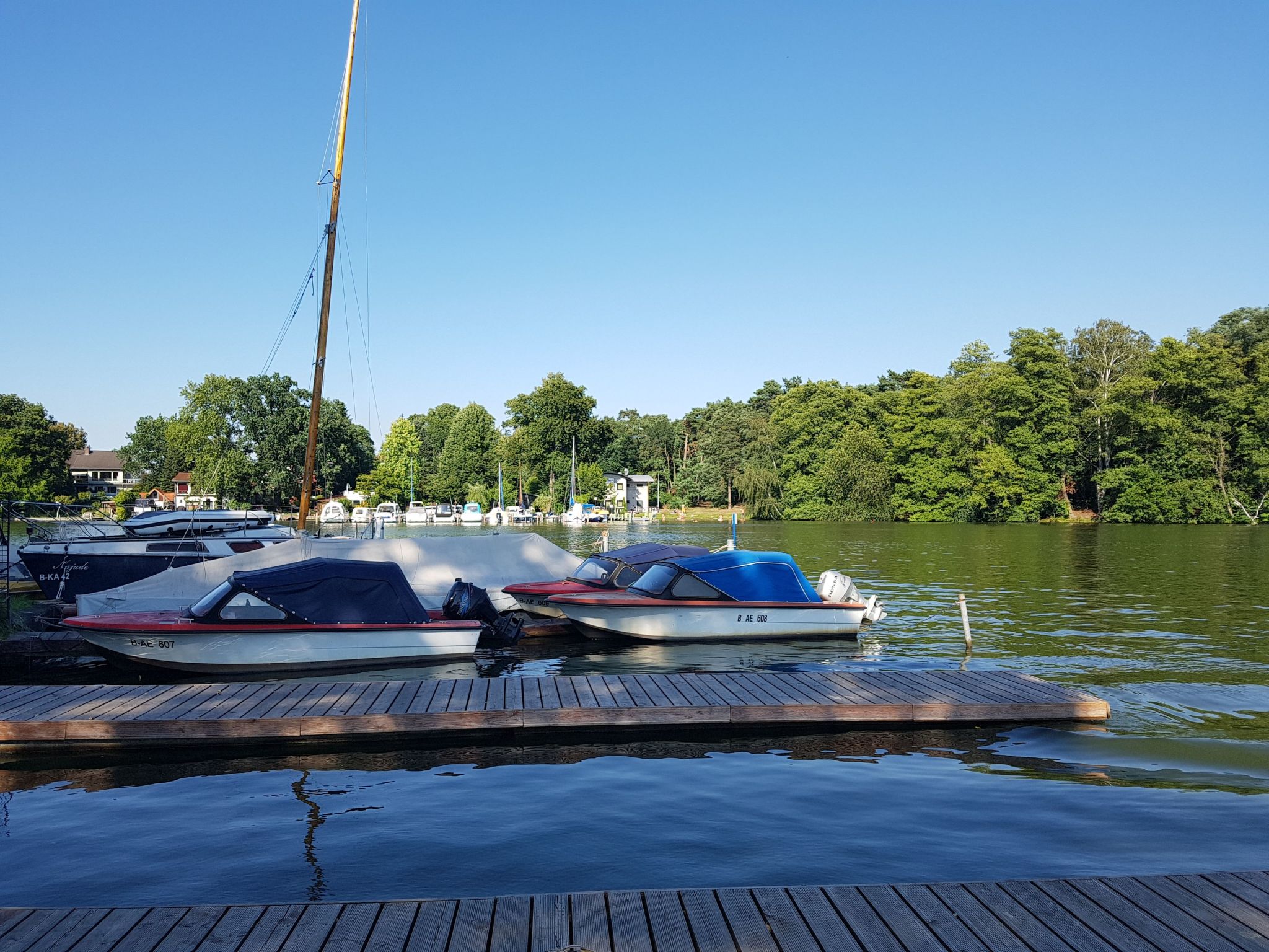 In Müggelheim mit eigener Terrasse-Drinnen