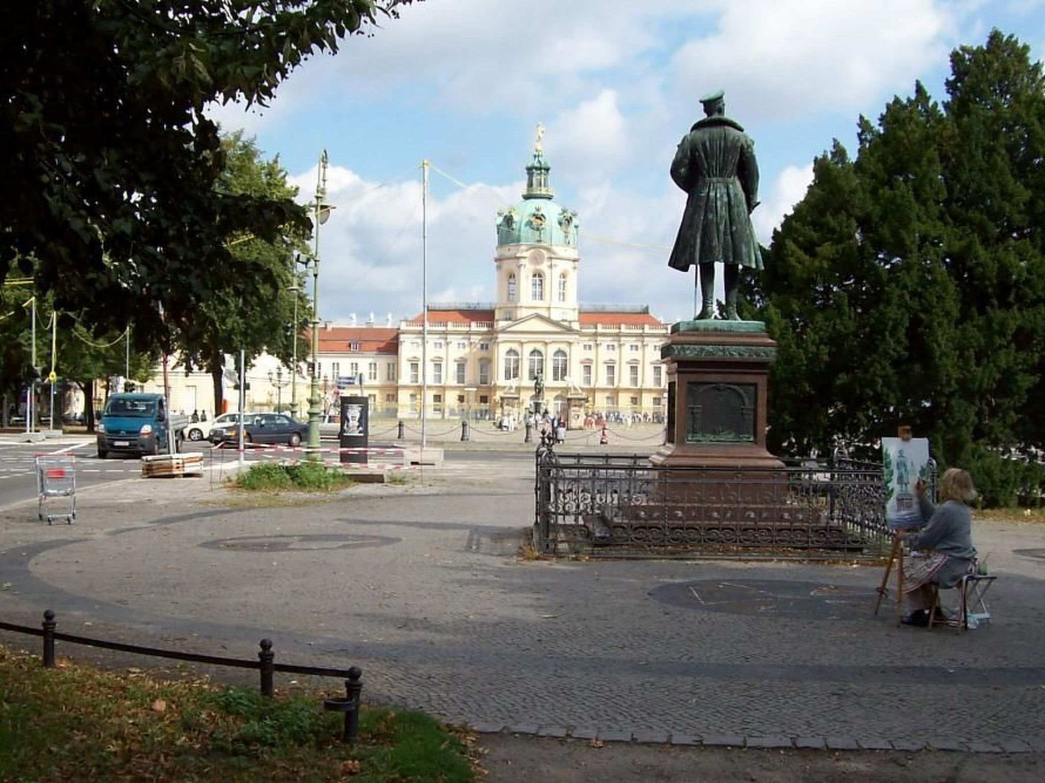Stylische Ferienwohnung mit Südbalkon in Messenähe-Drinnen