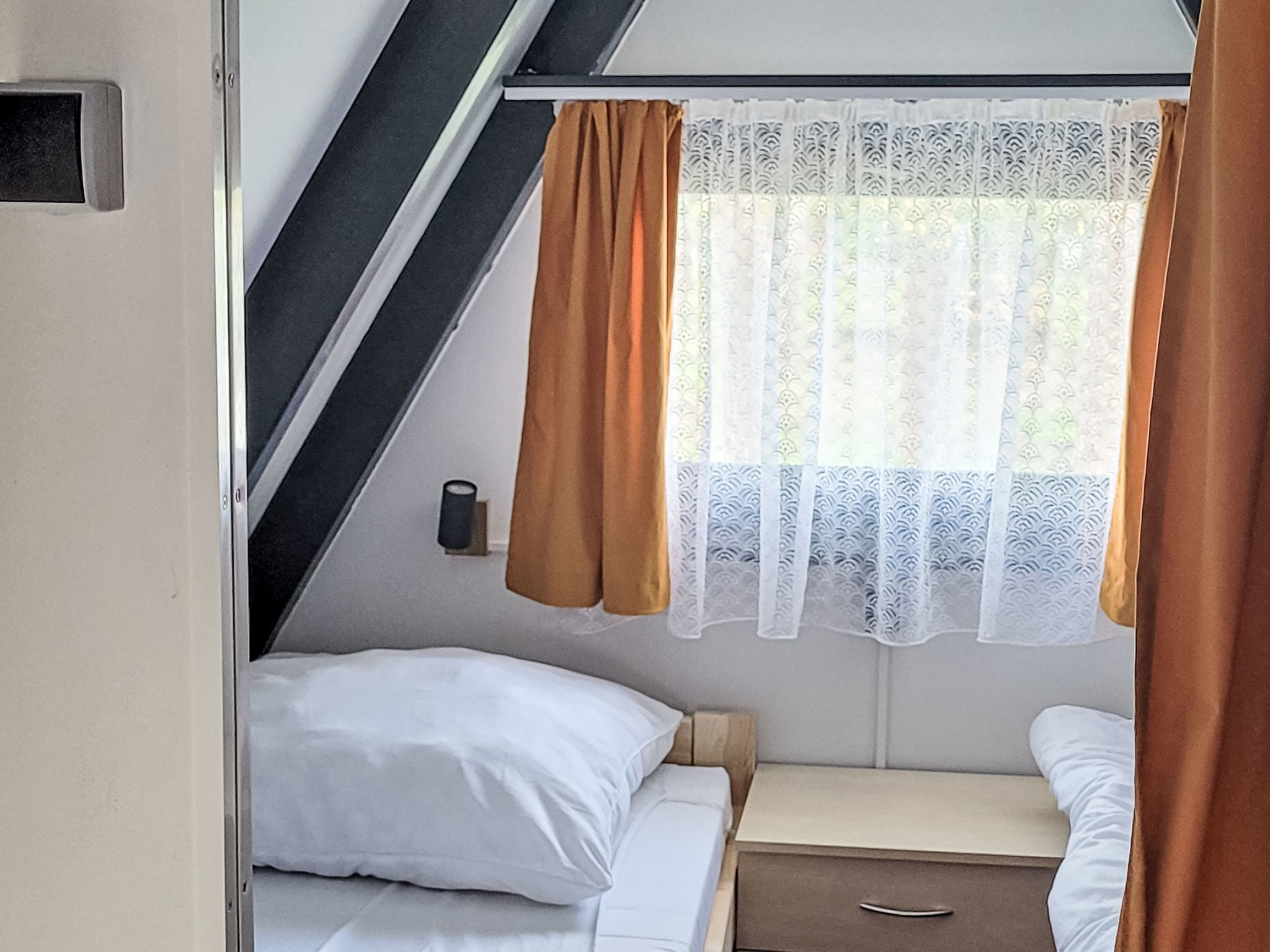 Vrijstaand Finnhaus aan de rand van Oranienburg met omheinde tuin - foto 19