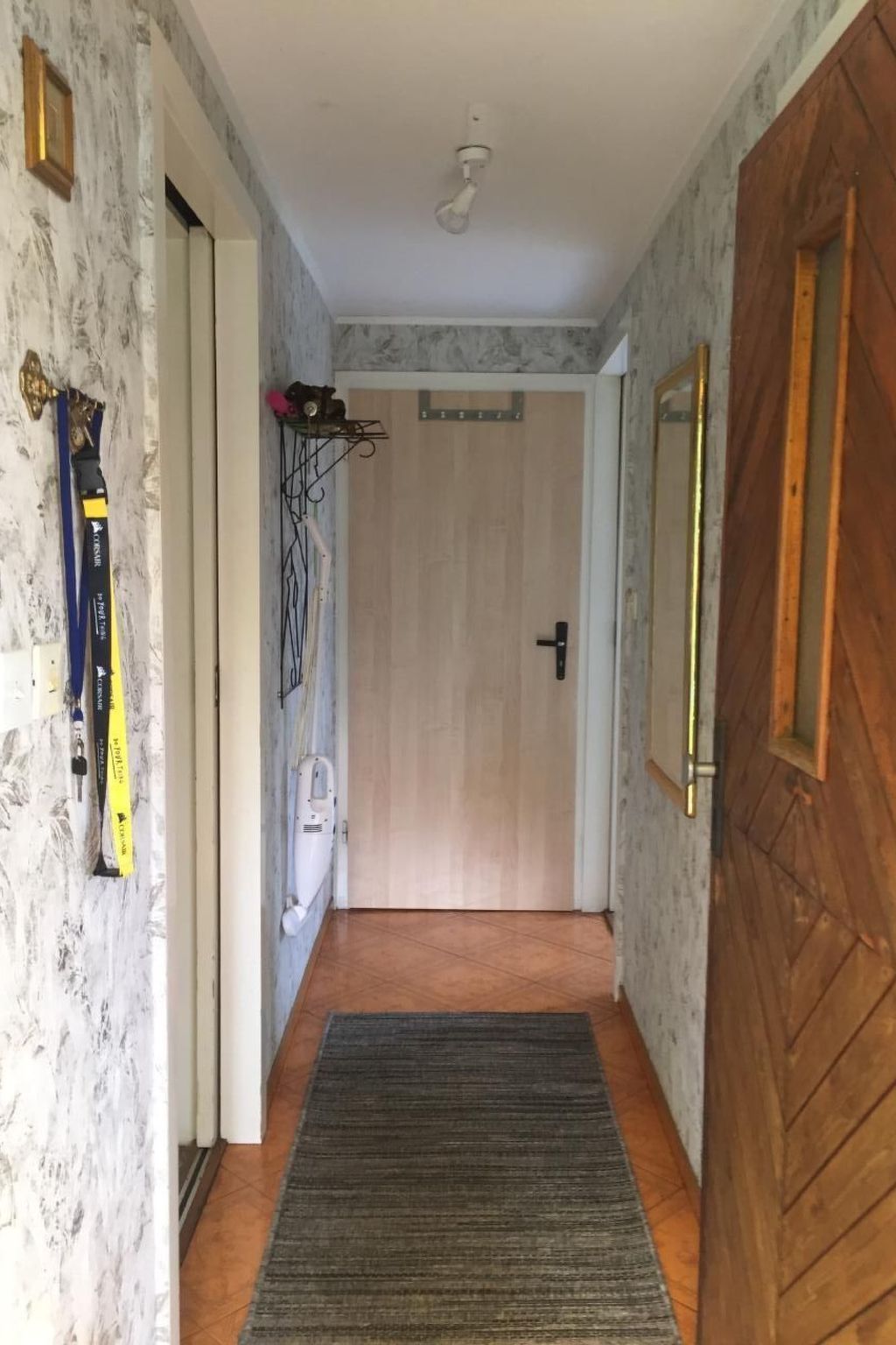 Datscha im Grünen-Drinnen