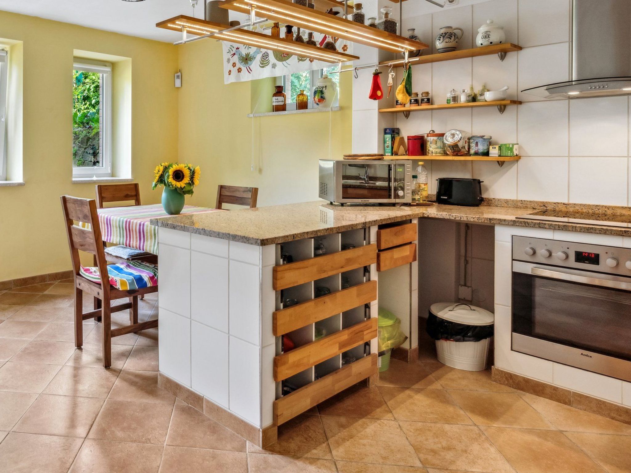 In Karlshorst mit Terrasse-Drinnen