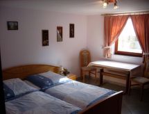 Vrijstaand vakantiehuis Rabenau: 2 slaapkamers, tuin & overdekt terras - thumbnail 4