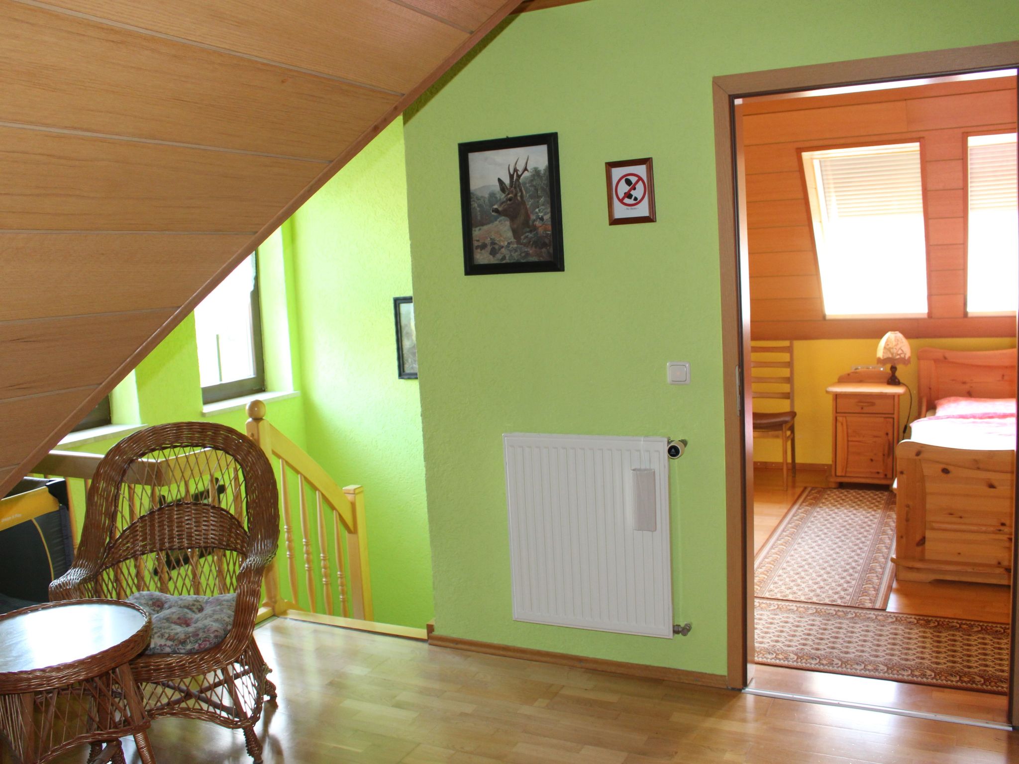 Geräumige Ferienwohnung mit Terrasse, in günstiger zentraler Lage in der Oberla-Drinnen