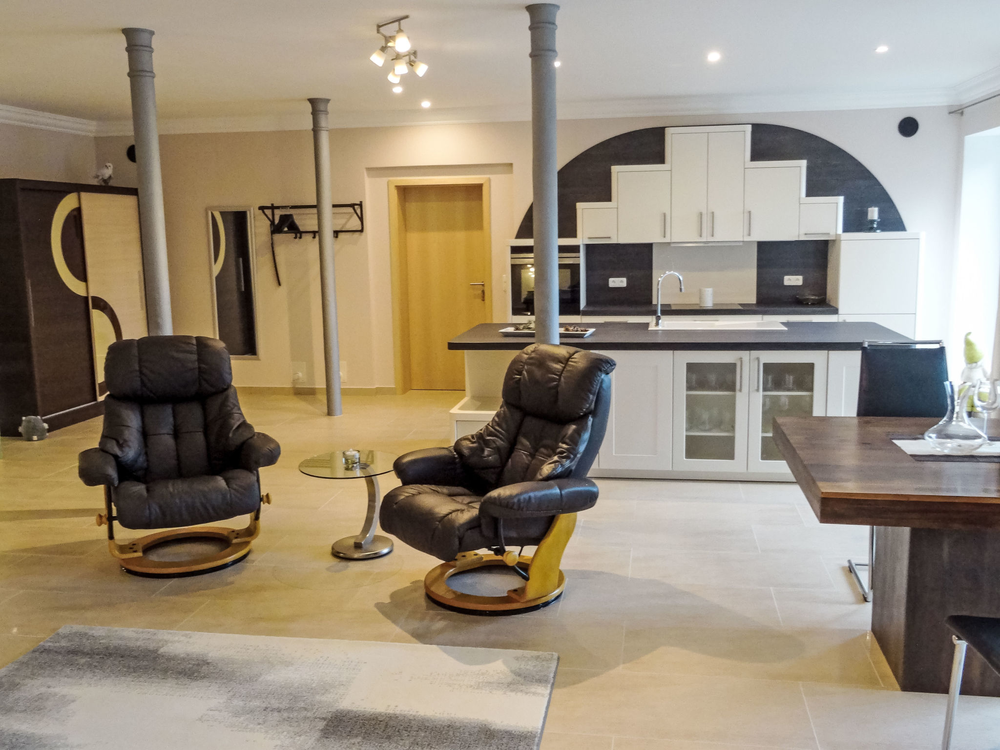 Modern eingerichtete Suite mit Terrasse - Inside