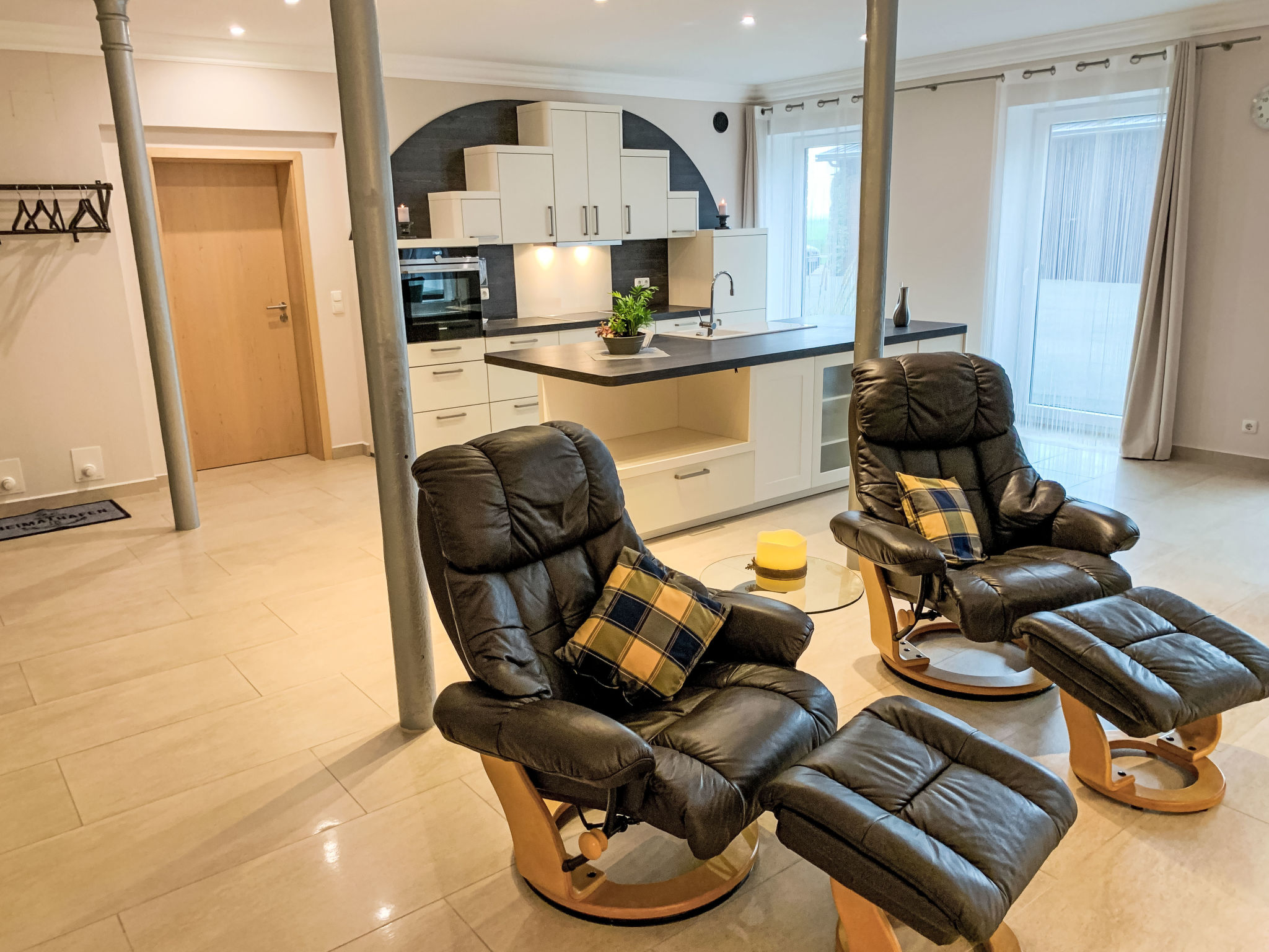 Modern eingerichtete Suite mit Terrasse - Inside