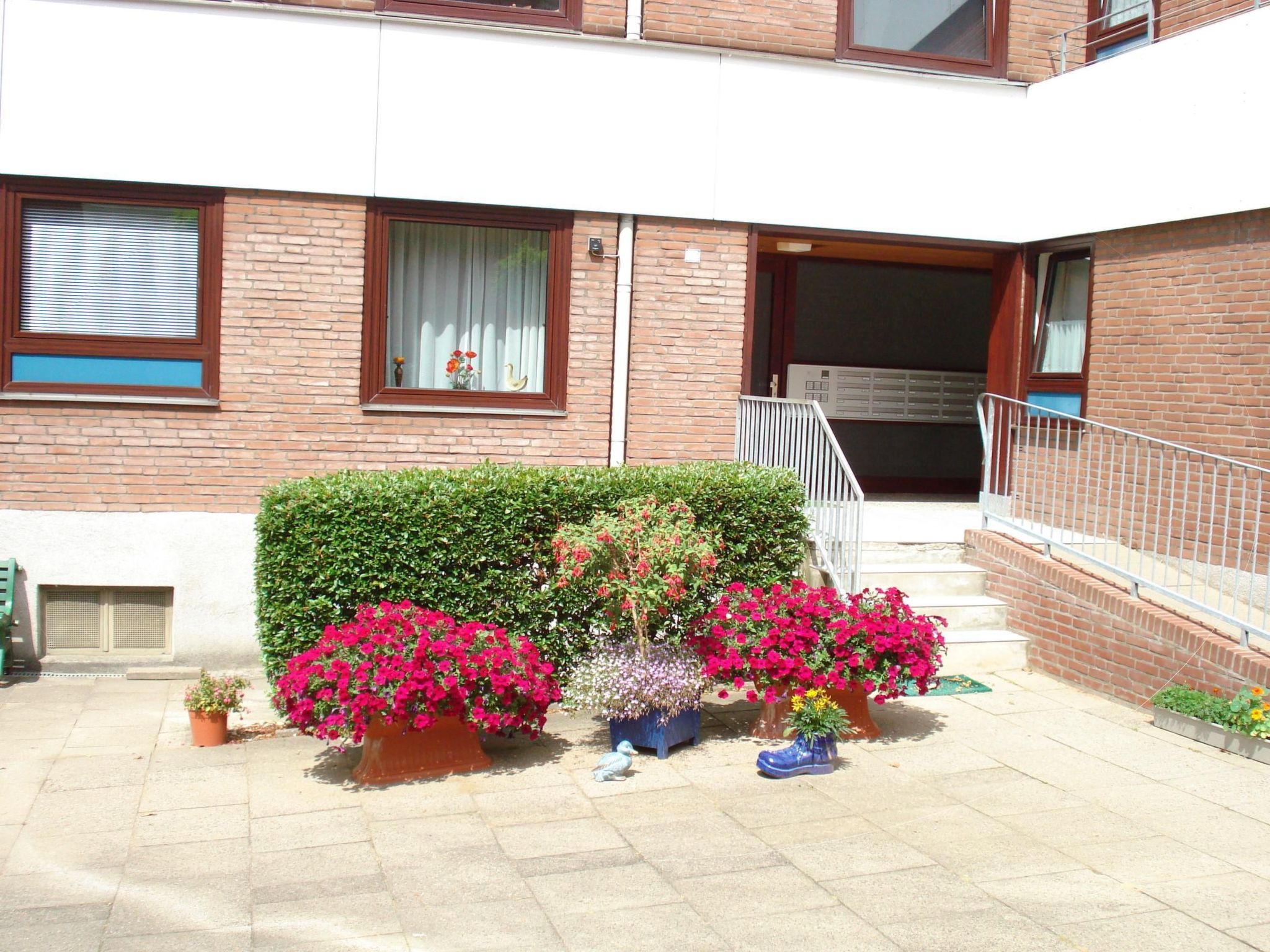 Elbe-Ferienwohnung mit Terrasse nah am Zentrum-Binnen