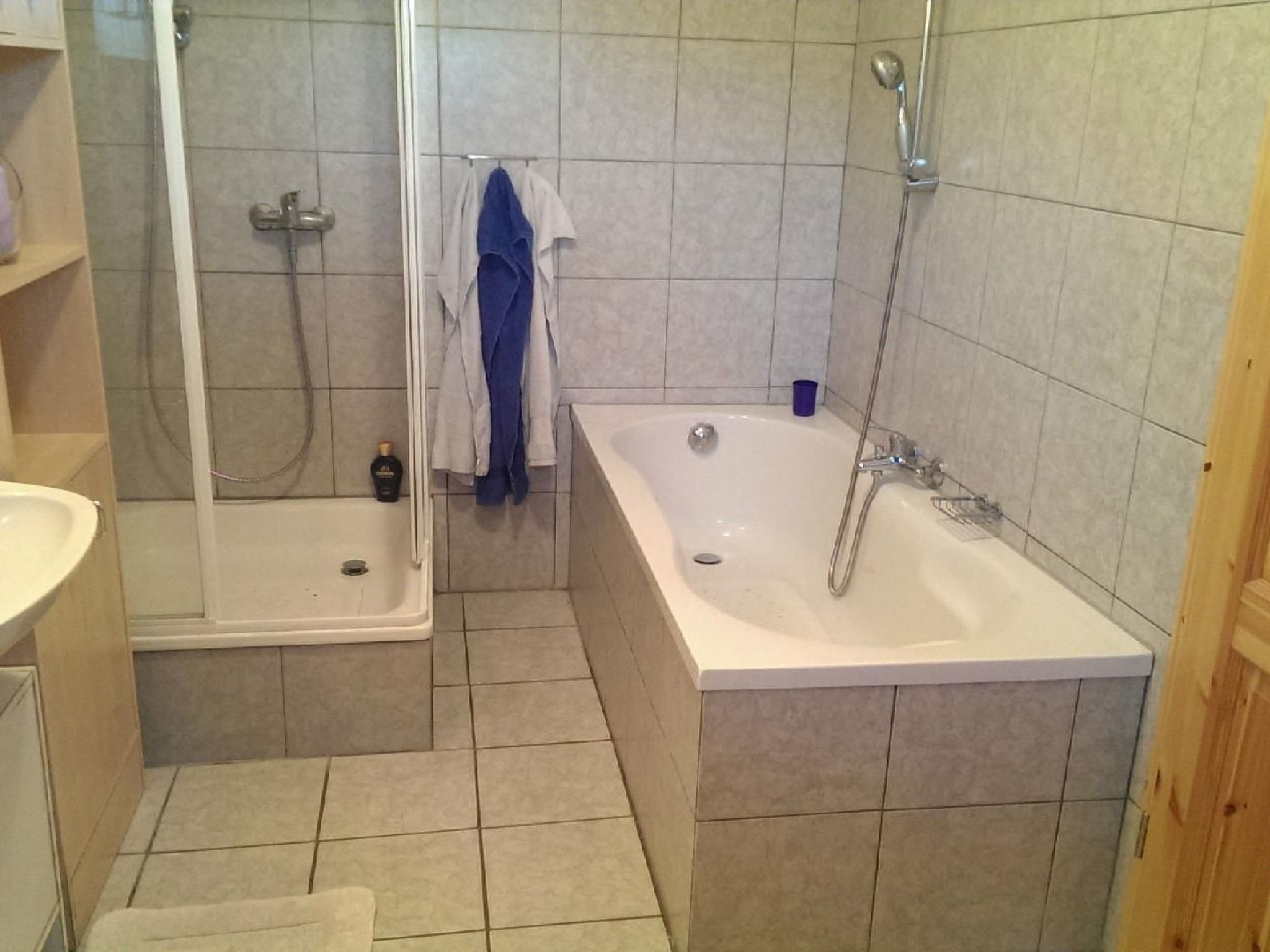 1849240-Image-tags.info