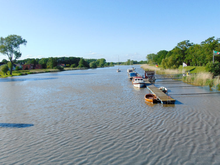 Search and Stay destination Osten, NDS - Germany from AU$ 98. Nachtigall II