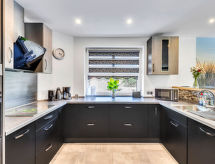 Landliebe in Wingst: Moderne vakantiewoning voor 8, omheinde tuin, 15 km van zee - thumbnail 3
