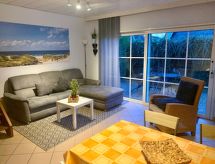 Sonniges Ferienhaus hinter dem Deich