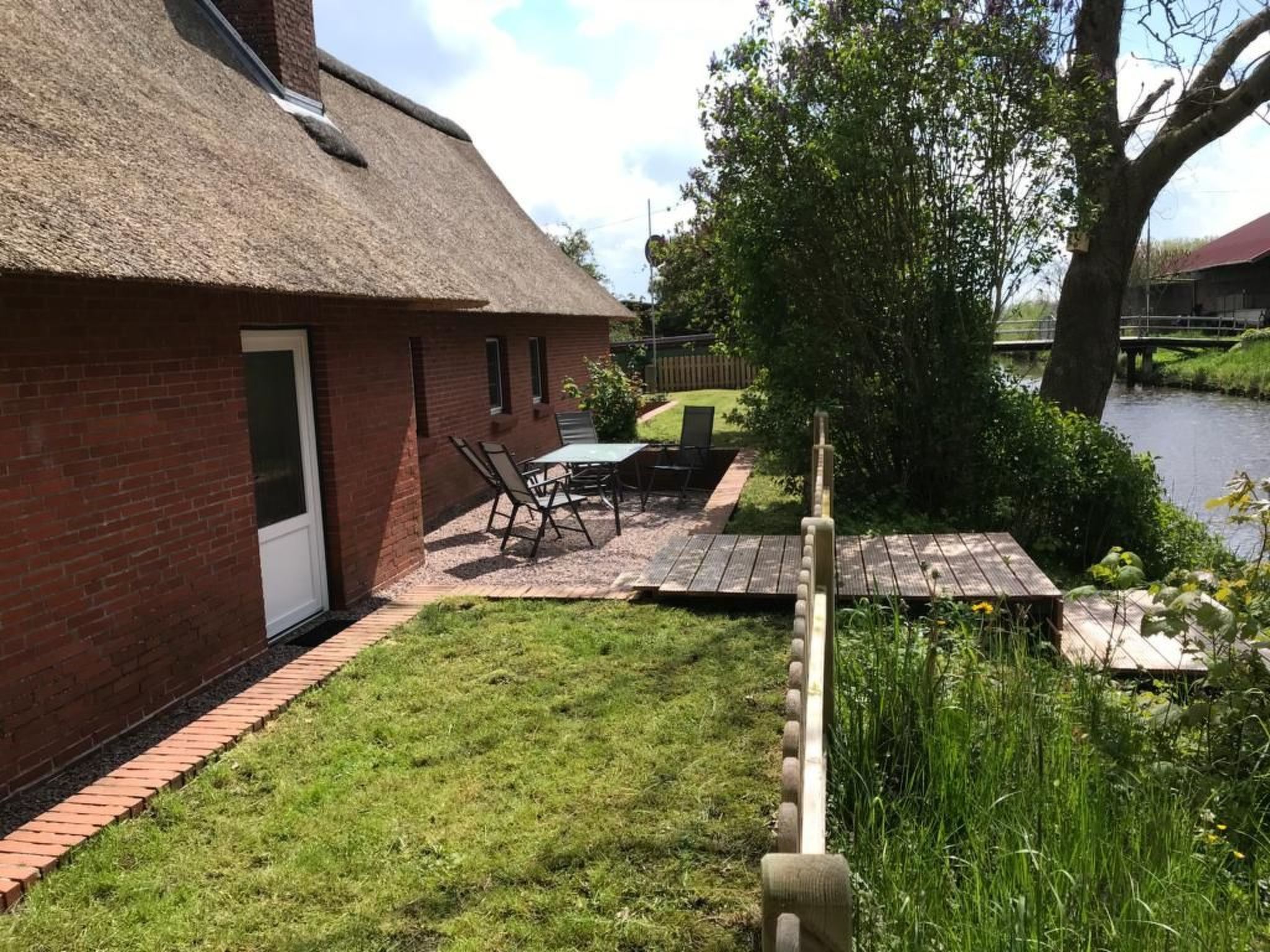 Gemütliches Reetdachhaus in Schleswig-Holstein-Binnen