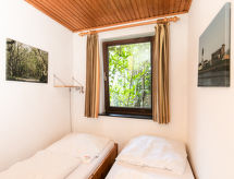 Knus vakantiehuis met grote tuin, 4 km van de Noordzeestranden - thumbnail 4