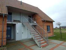 Moderne Ferienwohnung mit Balkon in Strandnähe