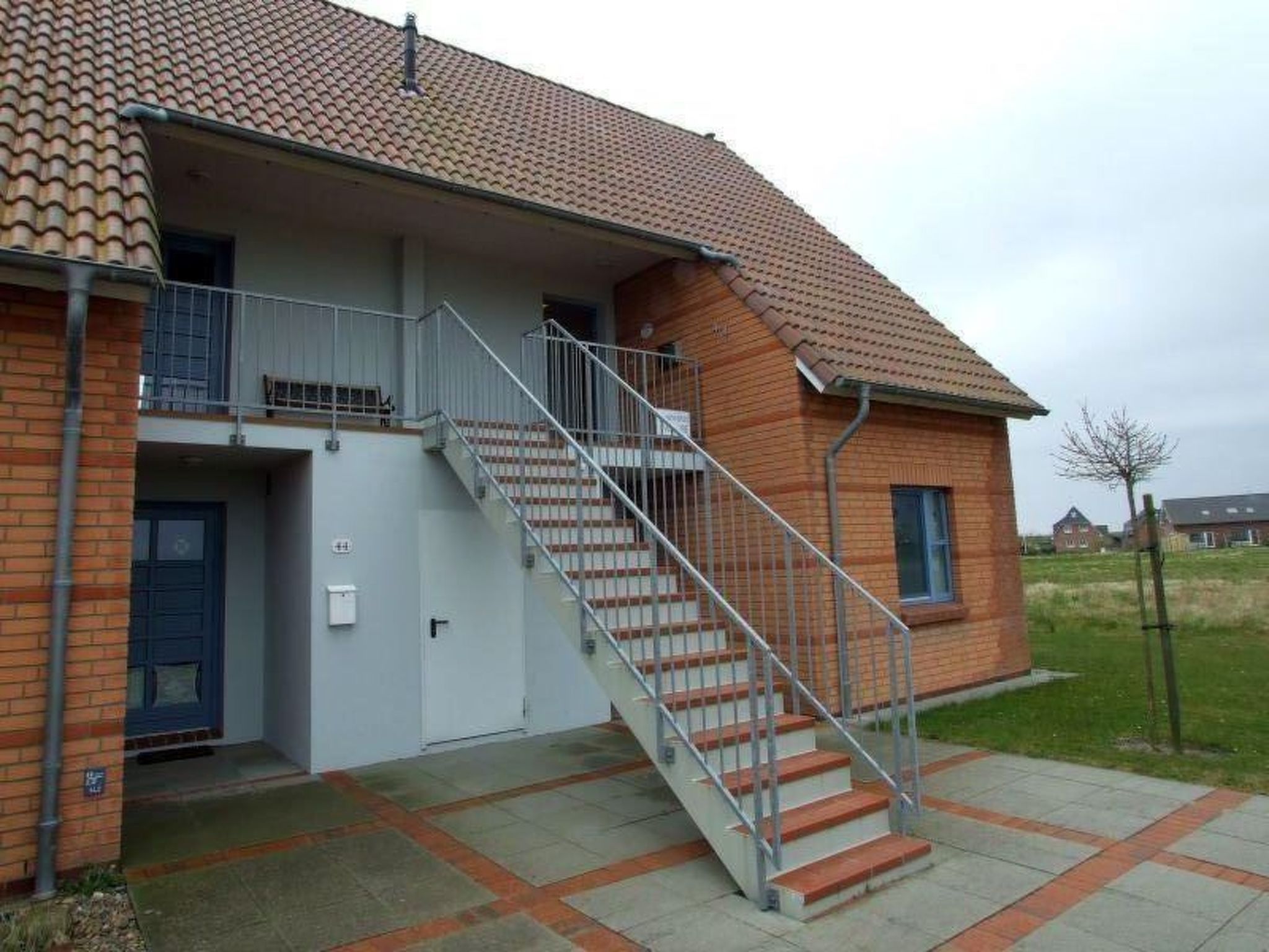 Moderne Ferienwohnung mit Balkon in Strandnähe