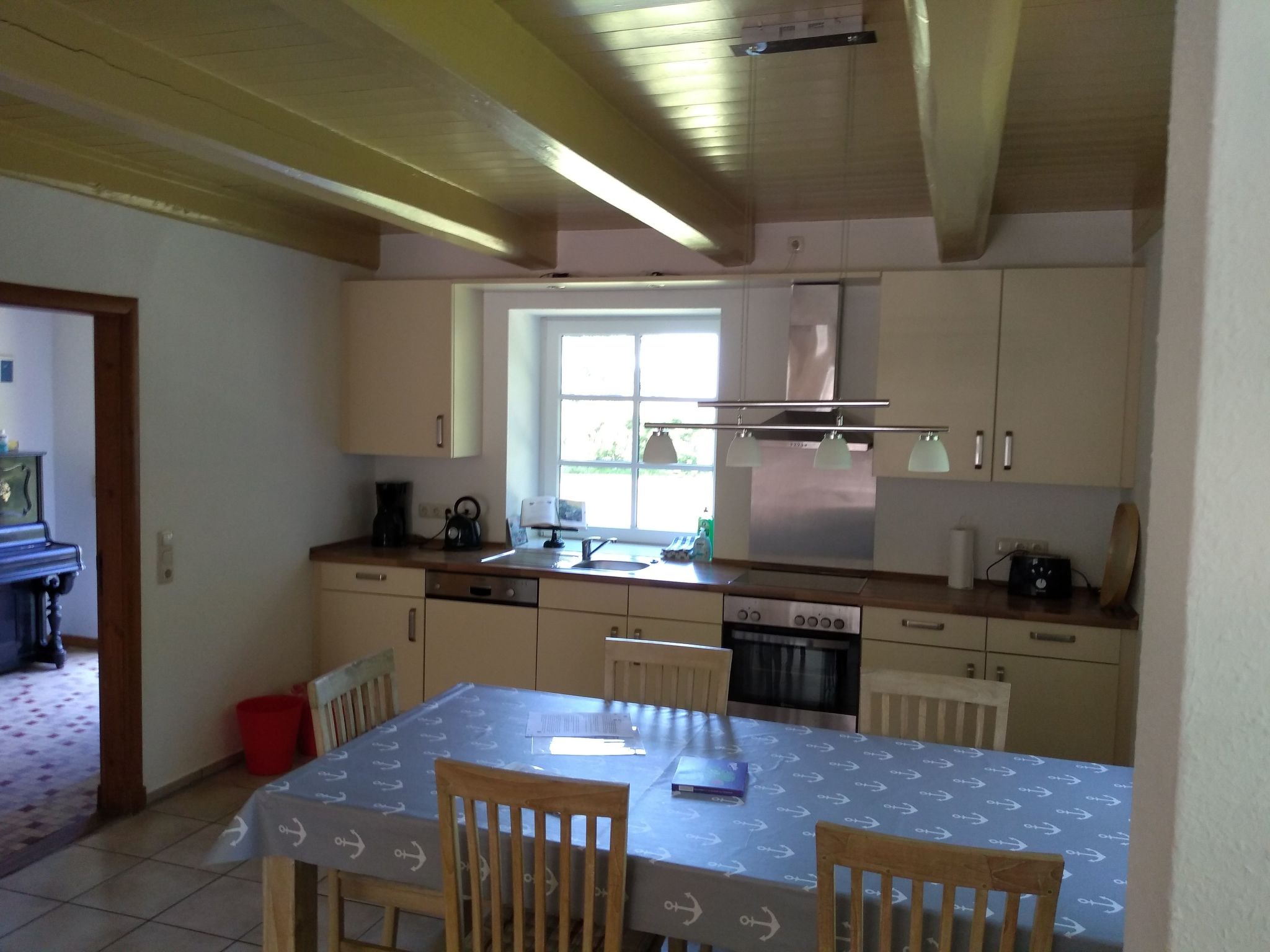 Röhe-Image-tags.info