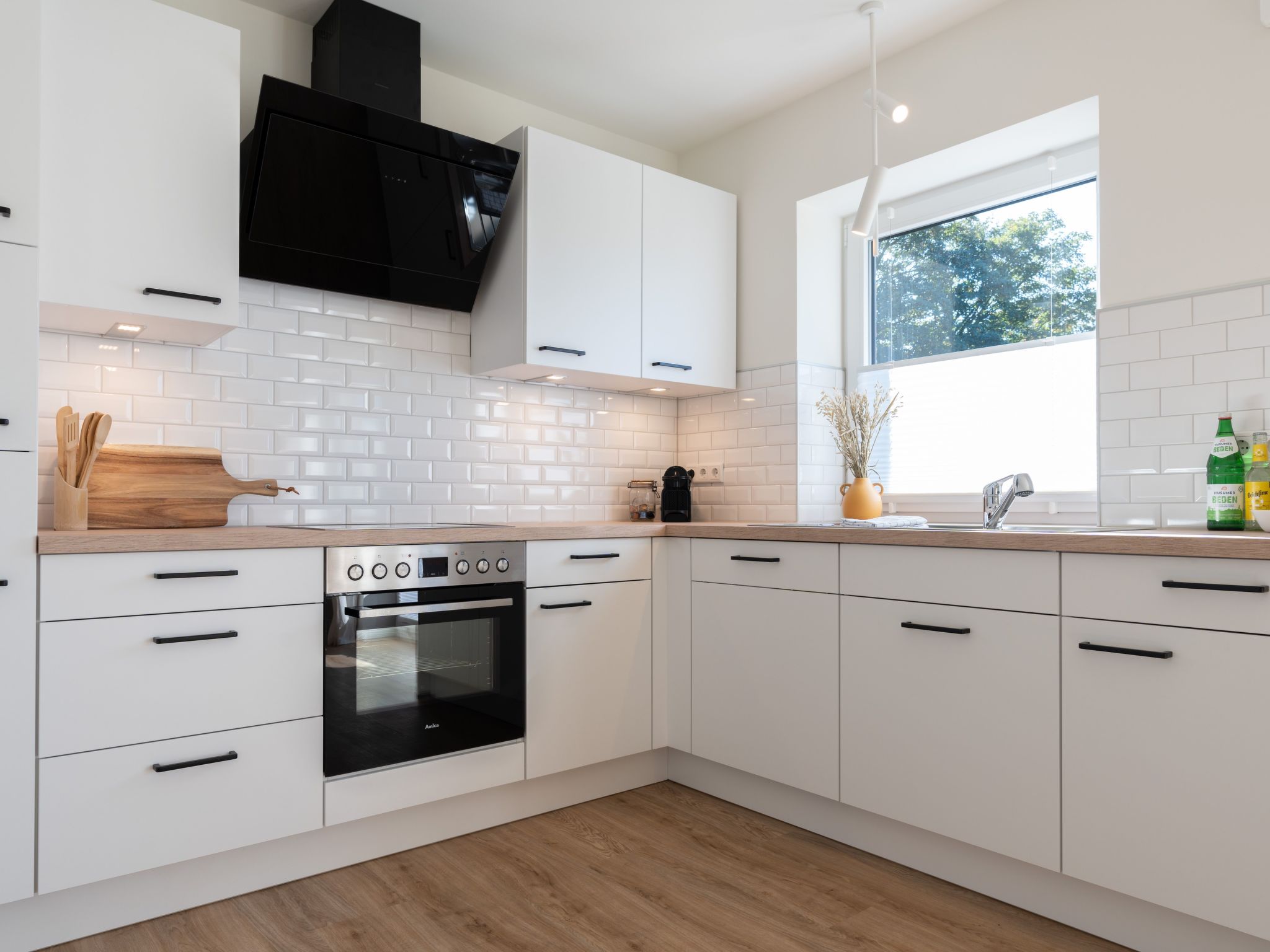 Küstenbutze - Modernes Apartment für 3 im Scandi-Style mit vollausgestatteter K-Image-tags.info