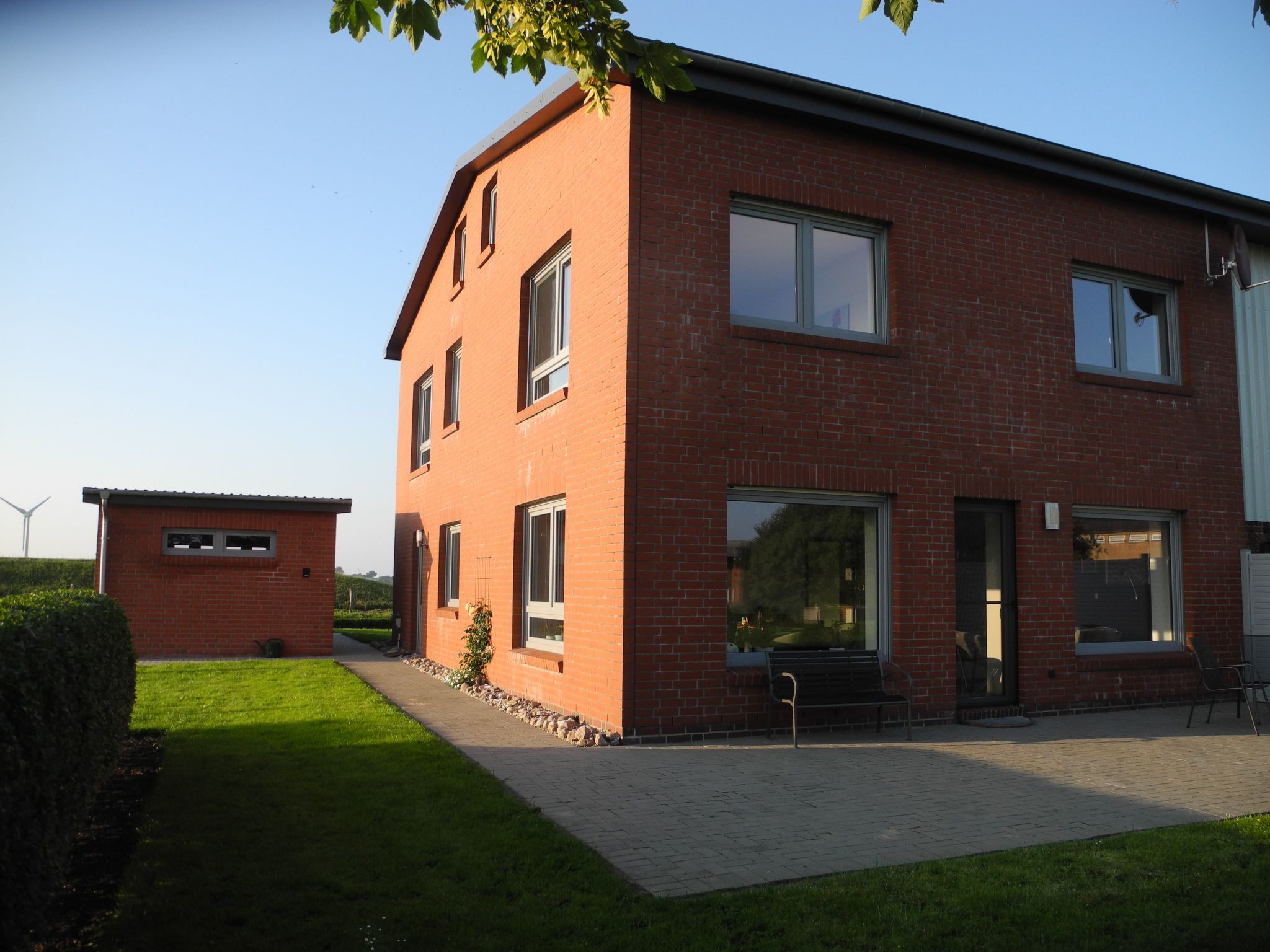 Geräumiges Ferienhaus mit Garten und Weitblick