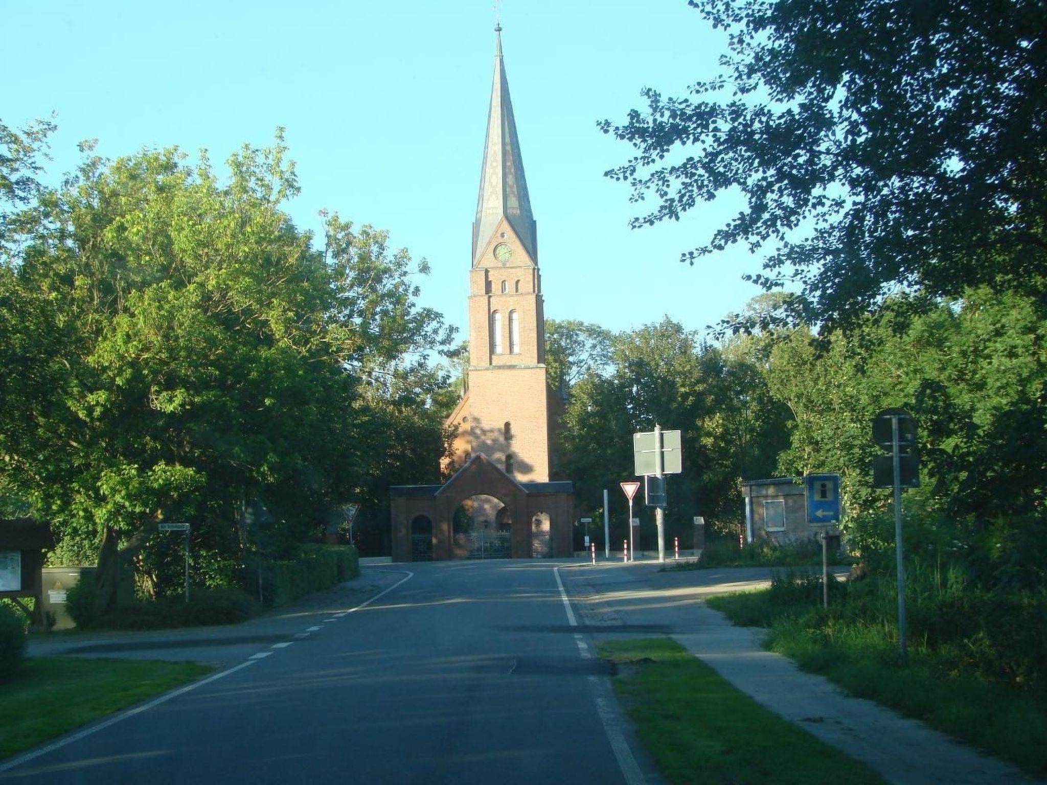 In Mühlendeich mit Großem Garten-Image-tags.info