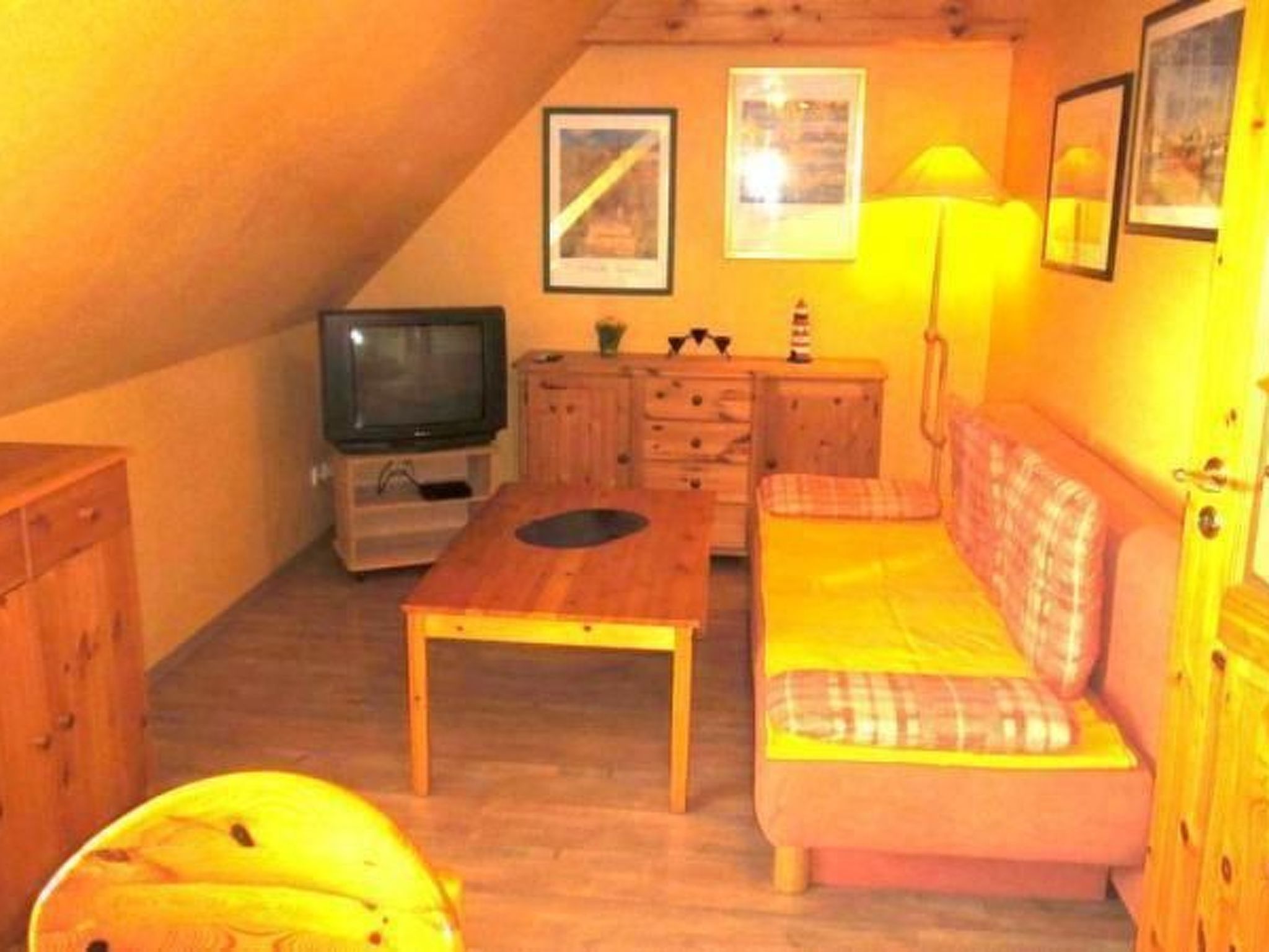 Historisch rietgedekt vakwerkhuis bij de Waddenzee in Dagebüll - foto 17