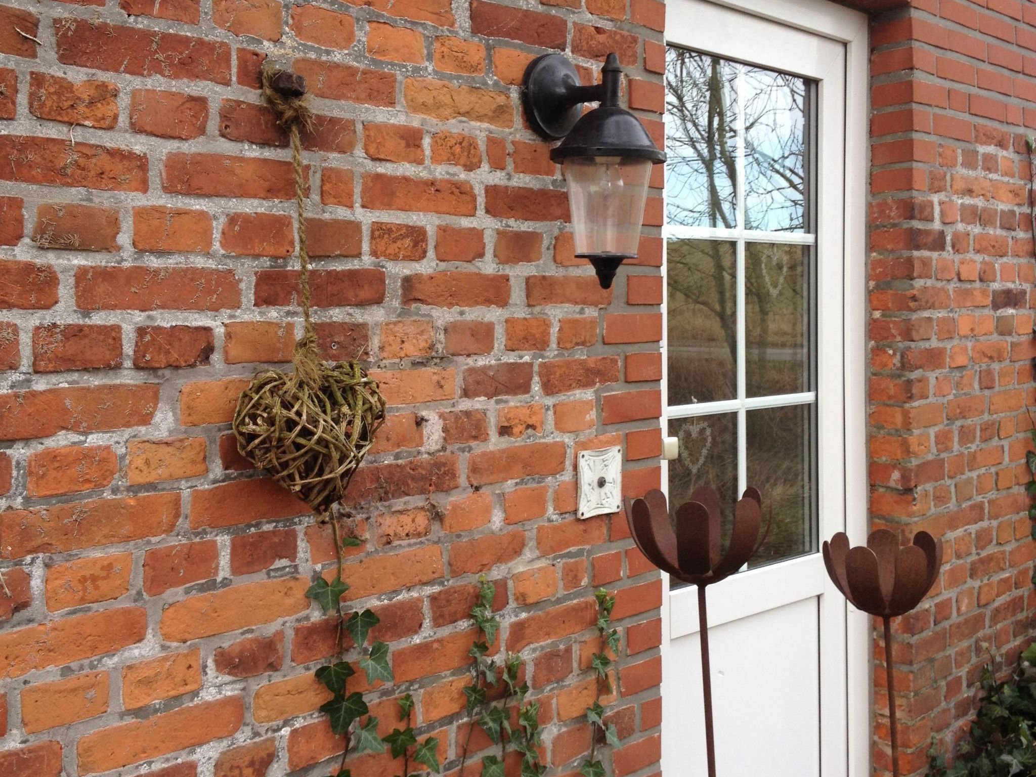 Auf zwei Etagen mit Gartennutzung-Binnen