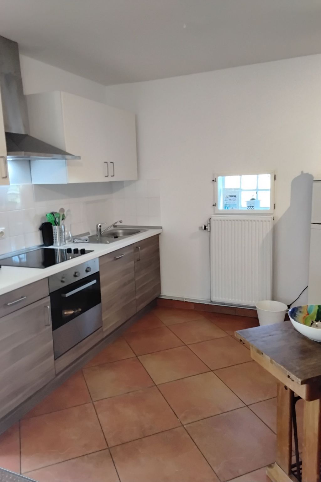 Auf zwei Etagen mit Gartennutzung-Binnen