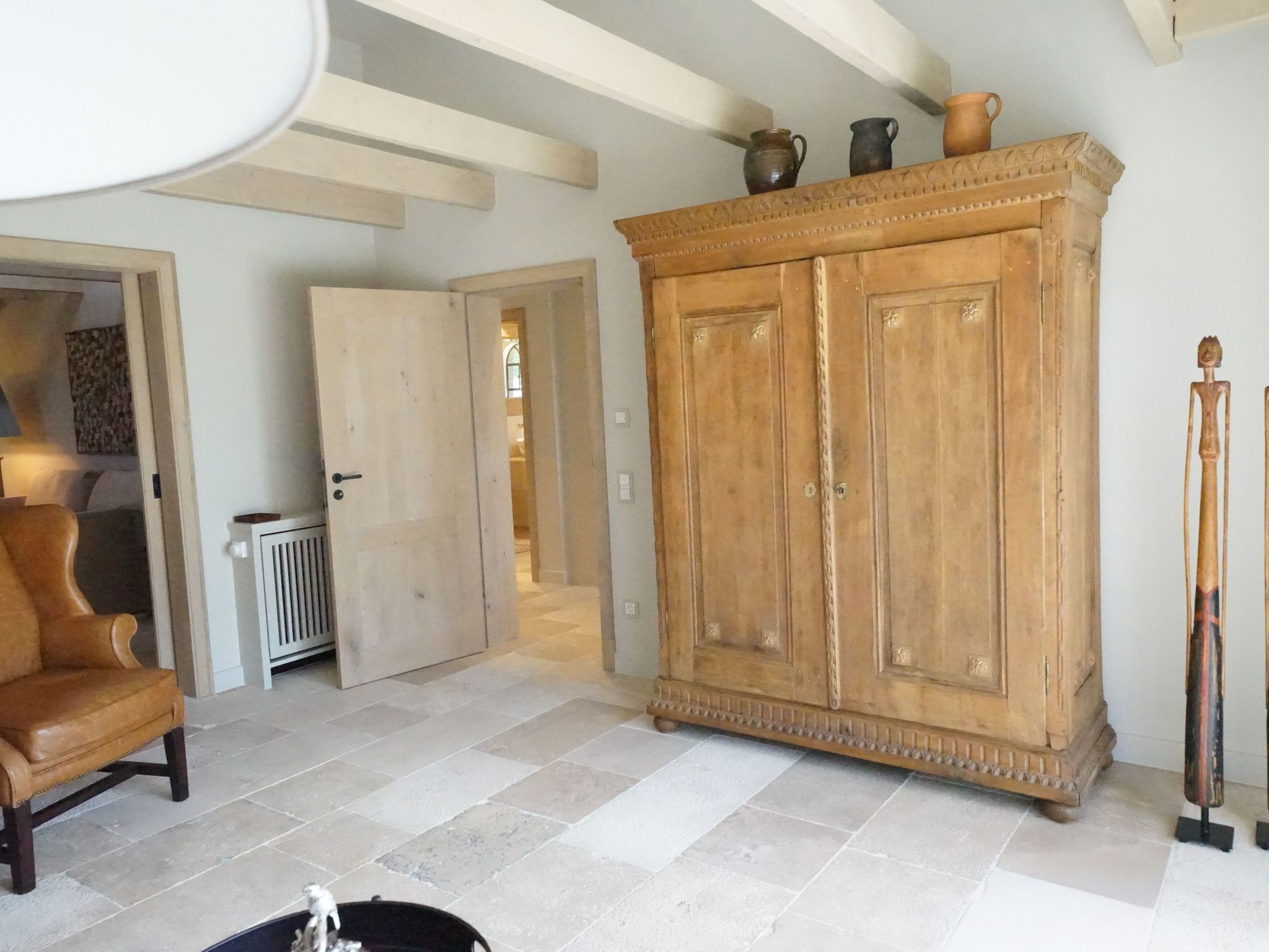 In Großmorsum mit Terrasse und Grill-Binnen