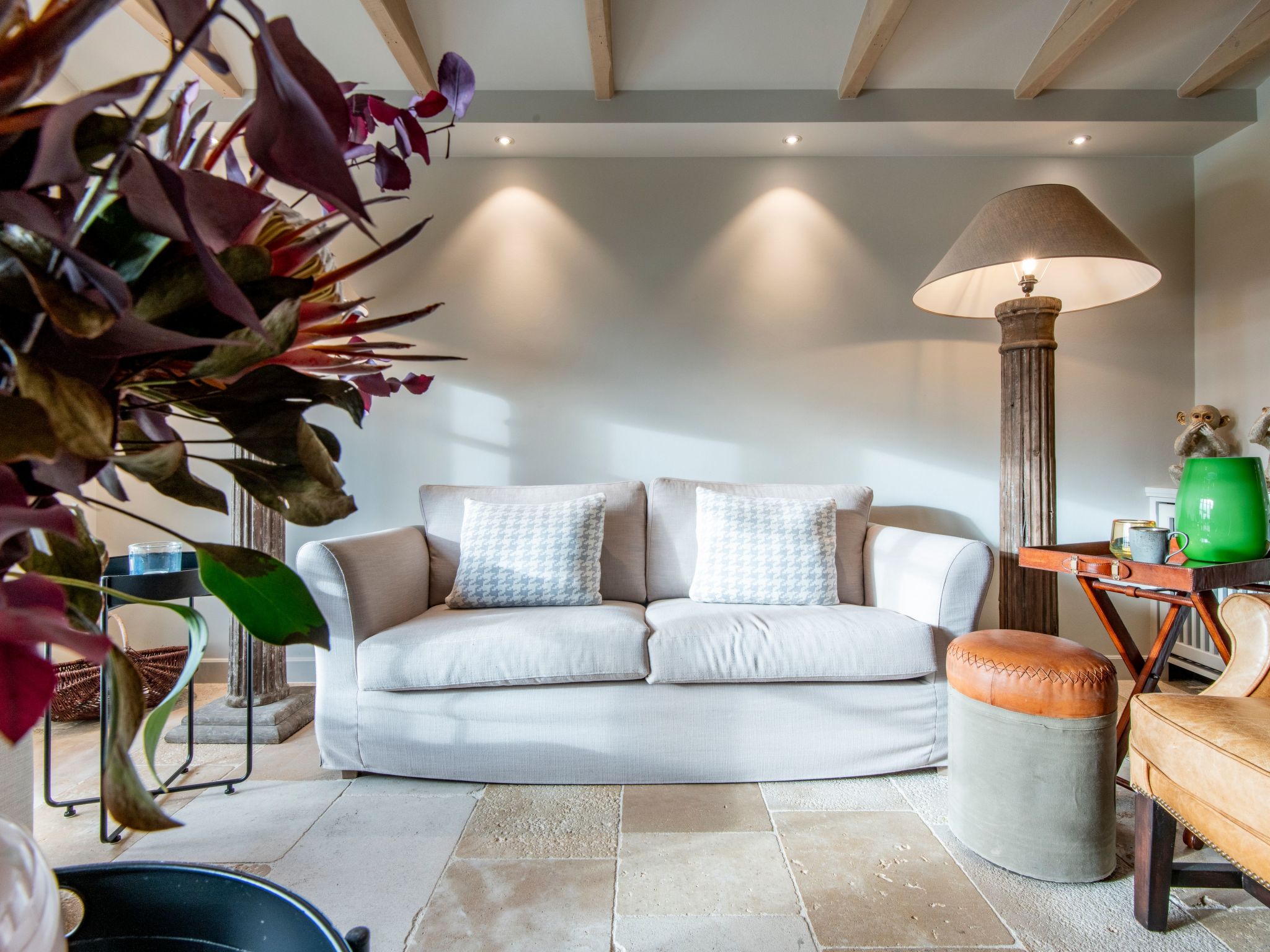 In Großmorsum mit Terrasse und Grill