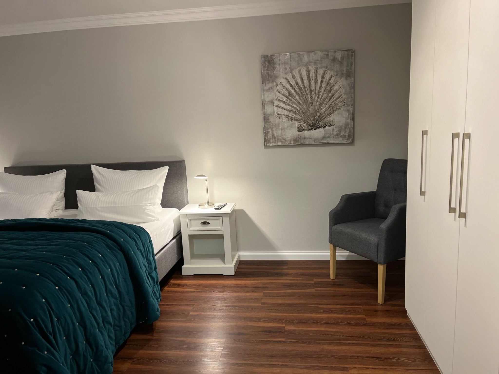 Helle Ferienwohnung mit sonniger Terrasse-Binnen