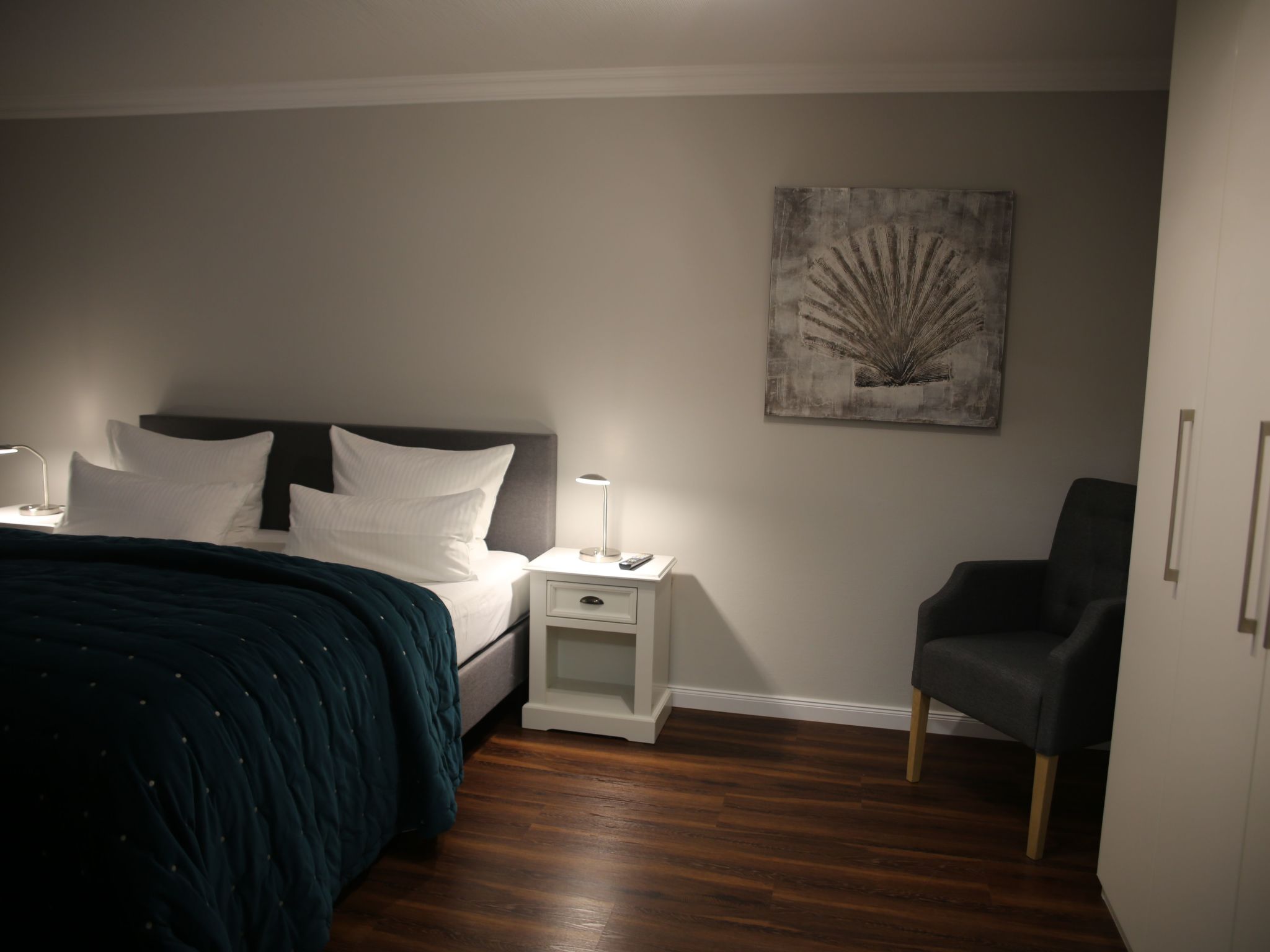 Helle Ferienwohnung mit sonniger Terrasse-Binnen