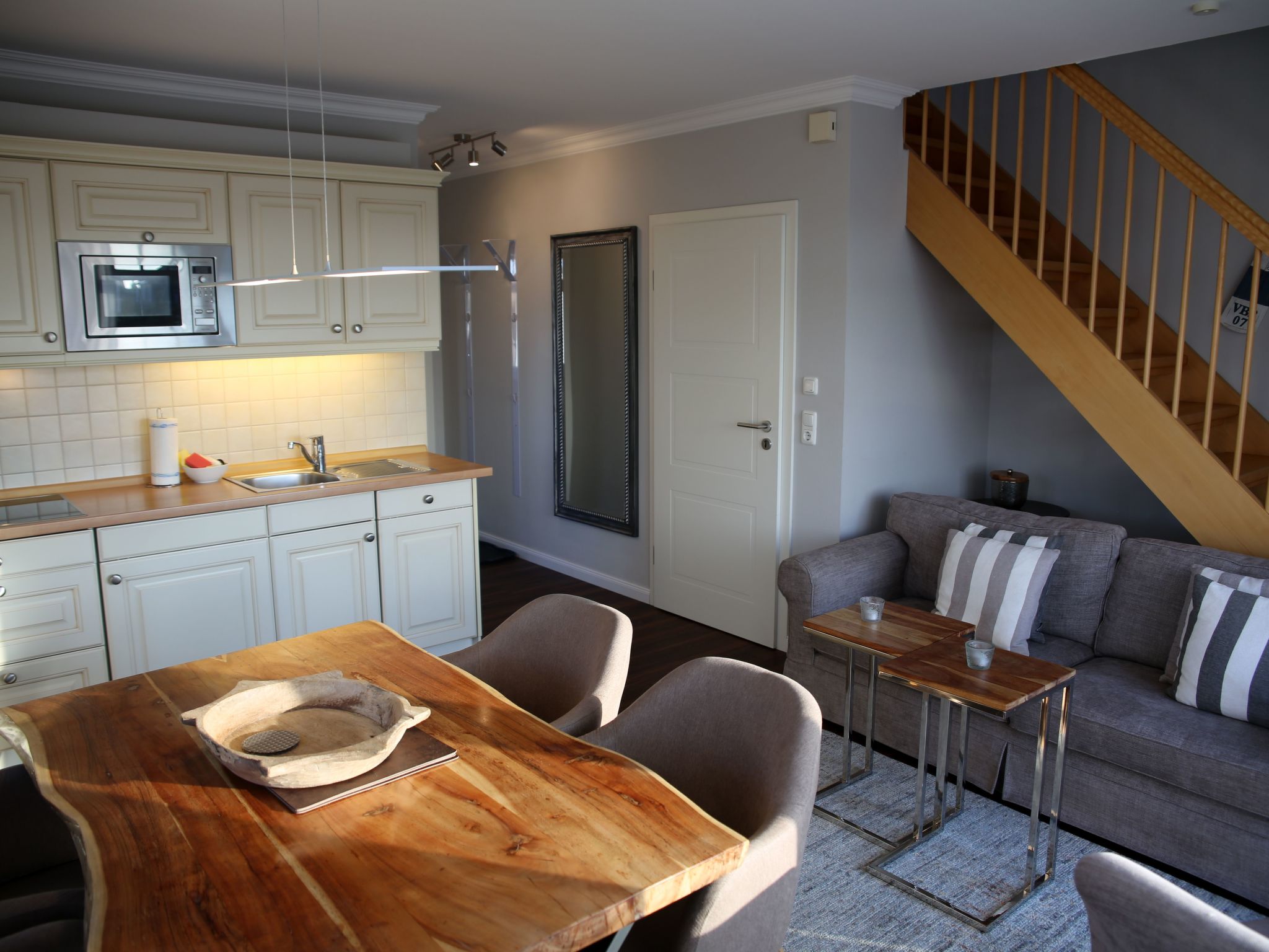 Wohnung mit Sonnenbalkon und Strandnähe-Binnen