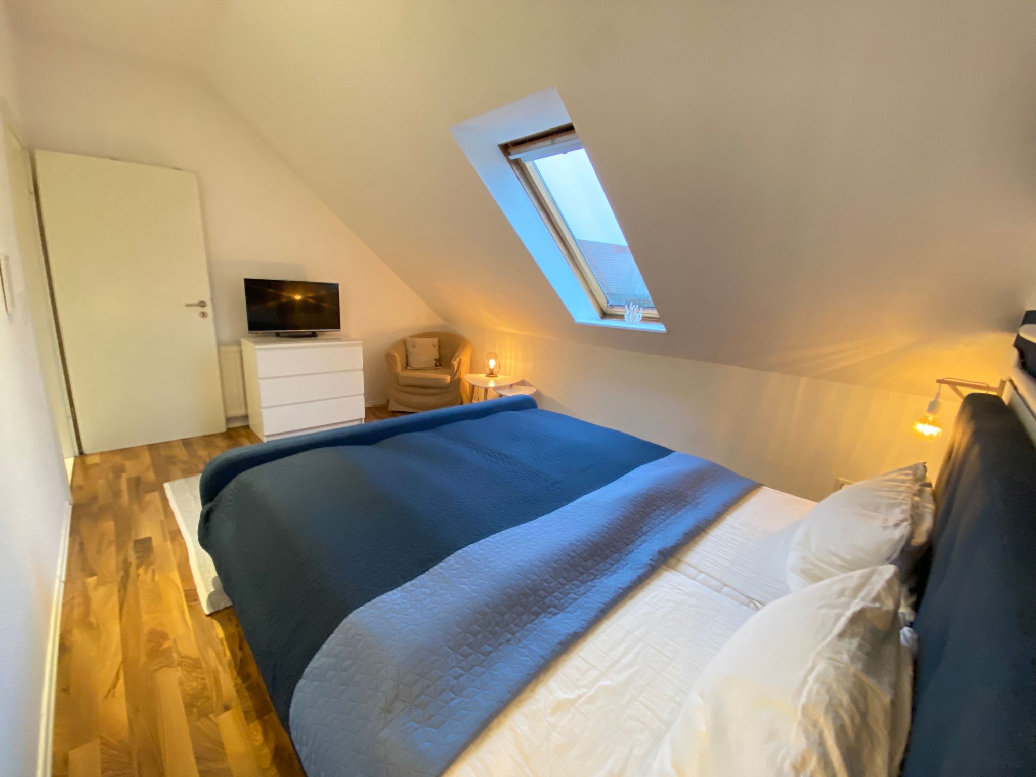 Mit Stellplatz mitten im Grünen-Binnen