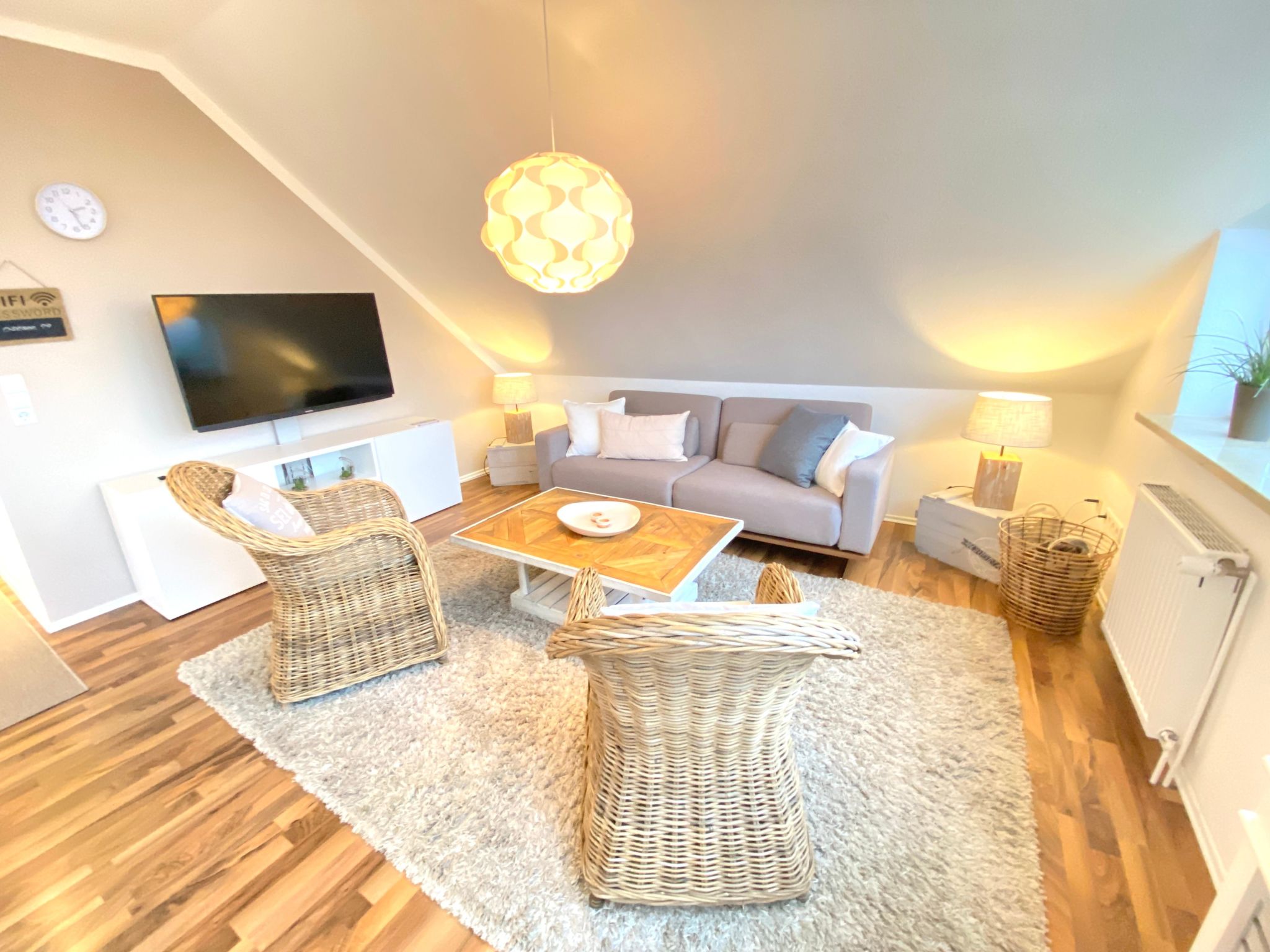 Mit Stellplatz mitten im Grünen-Binnen