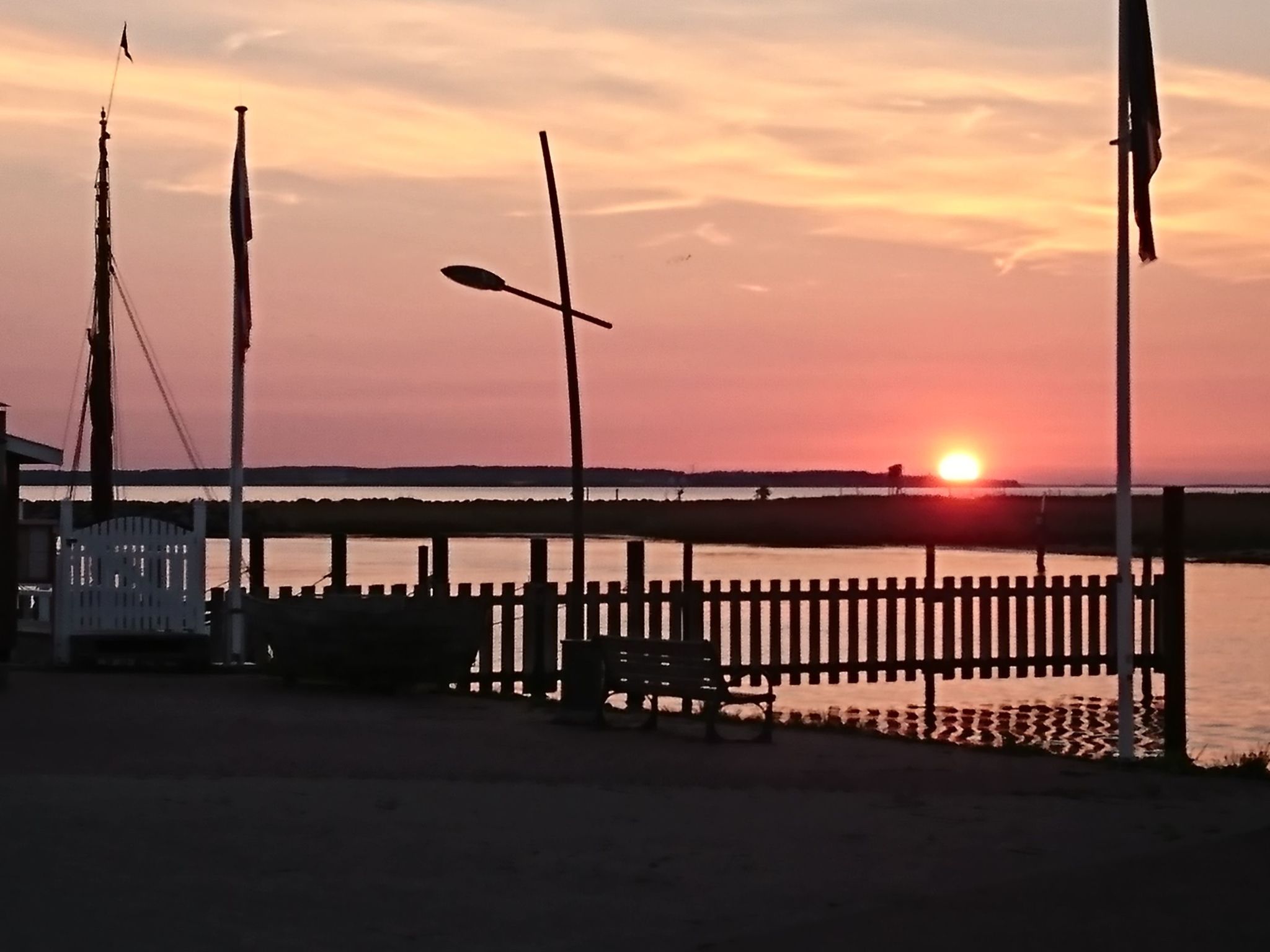 Achtern Diek-Image-tags.info