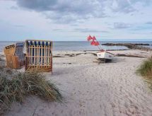 Knus solo-verblijf direct achter de dijk op 10 meter van de Oostzee - thumbnail 5