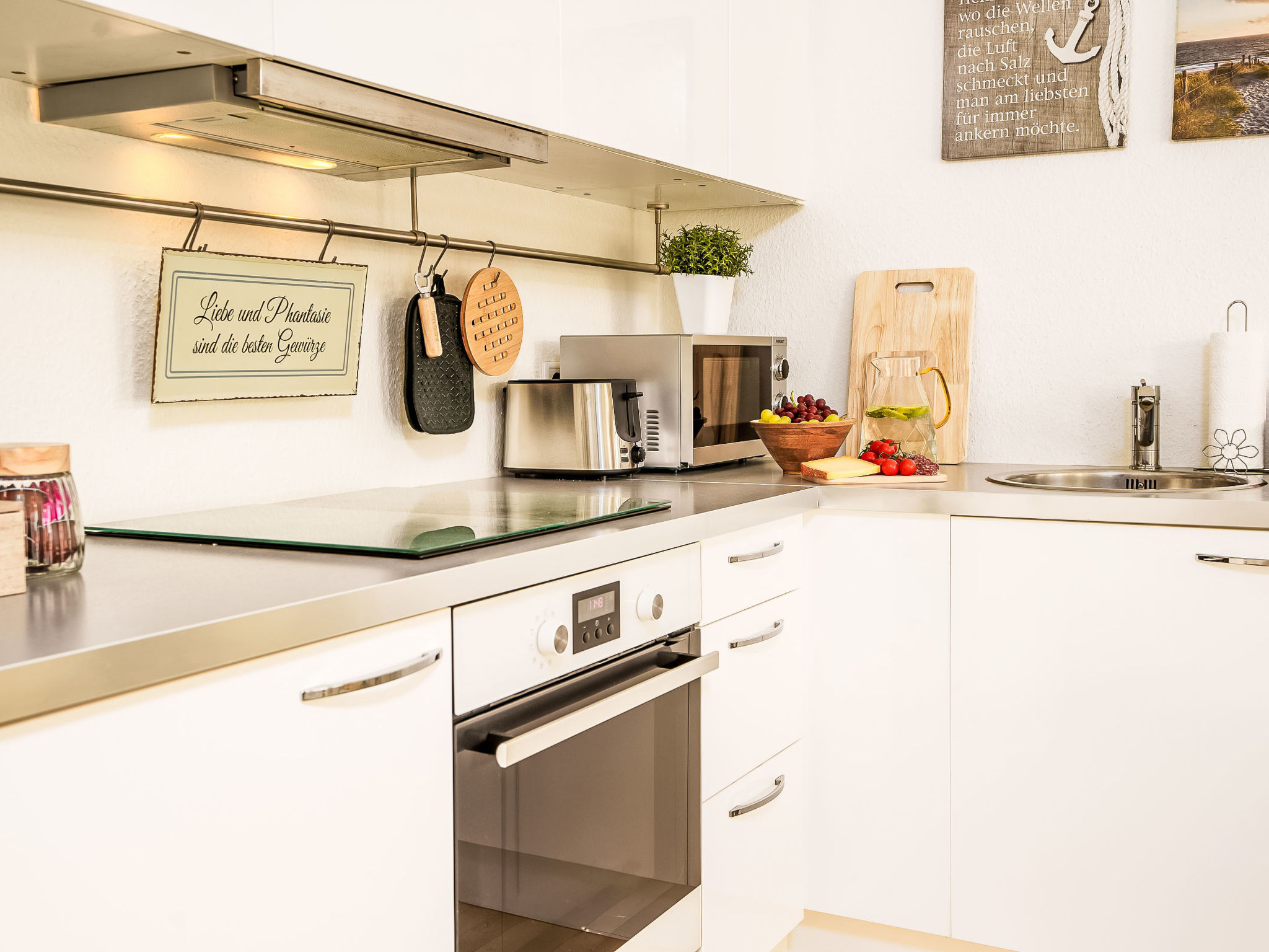 RegioStyle with Sea View-Balcony-Beach-Dedans